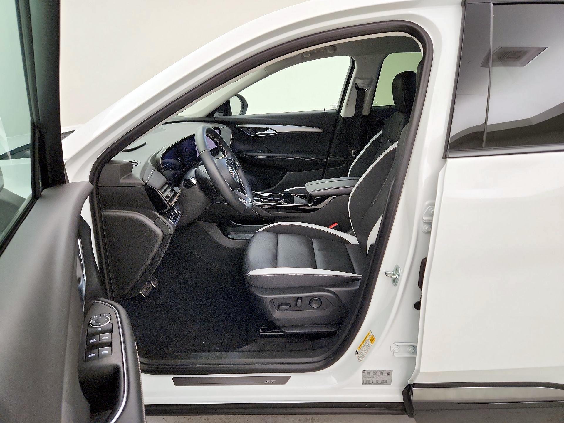 Thumbnail: 2025 Buick Envision - 11