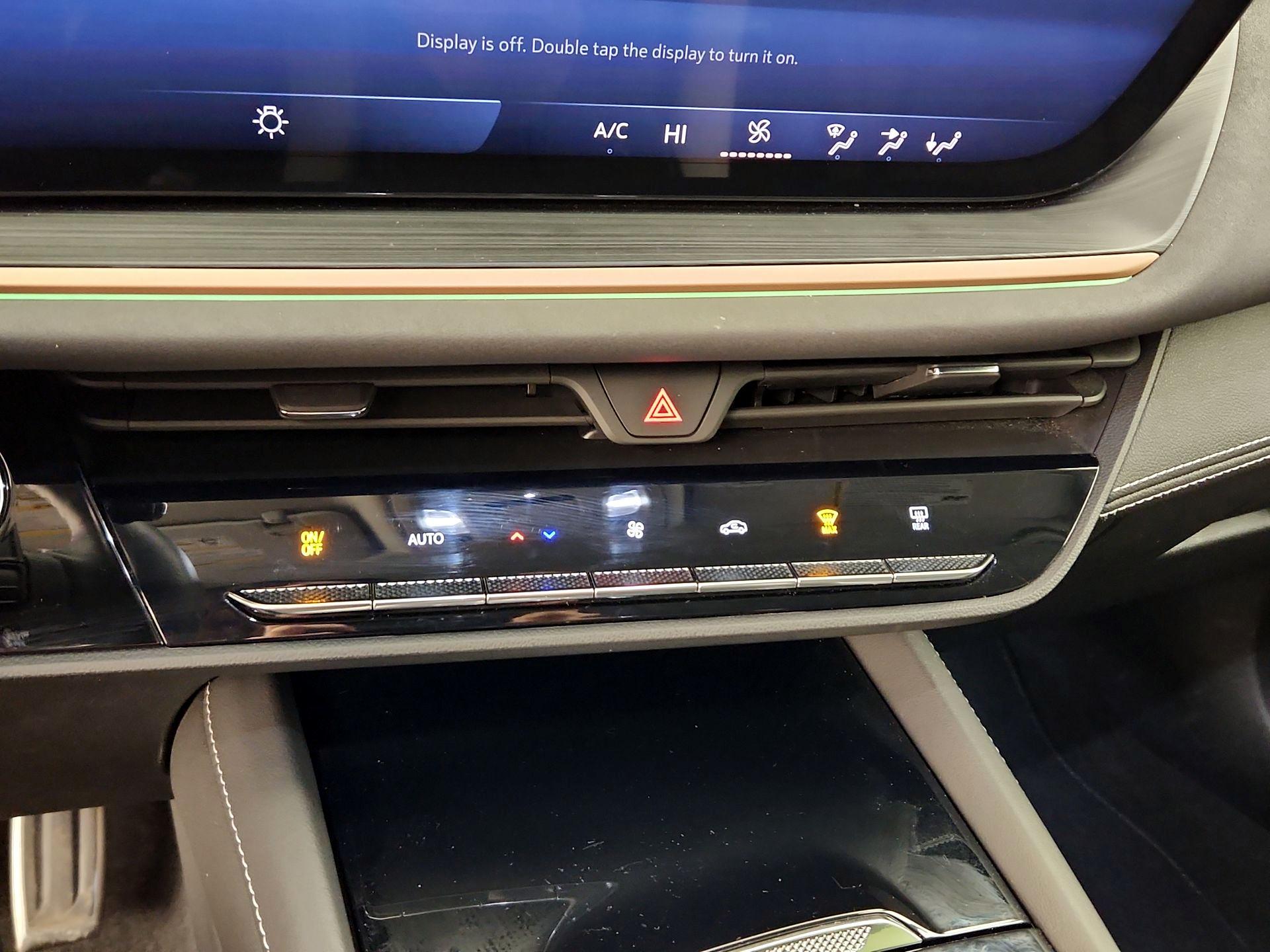 Thumbnail: 2025 Buick Envision - 17