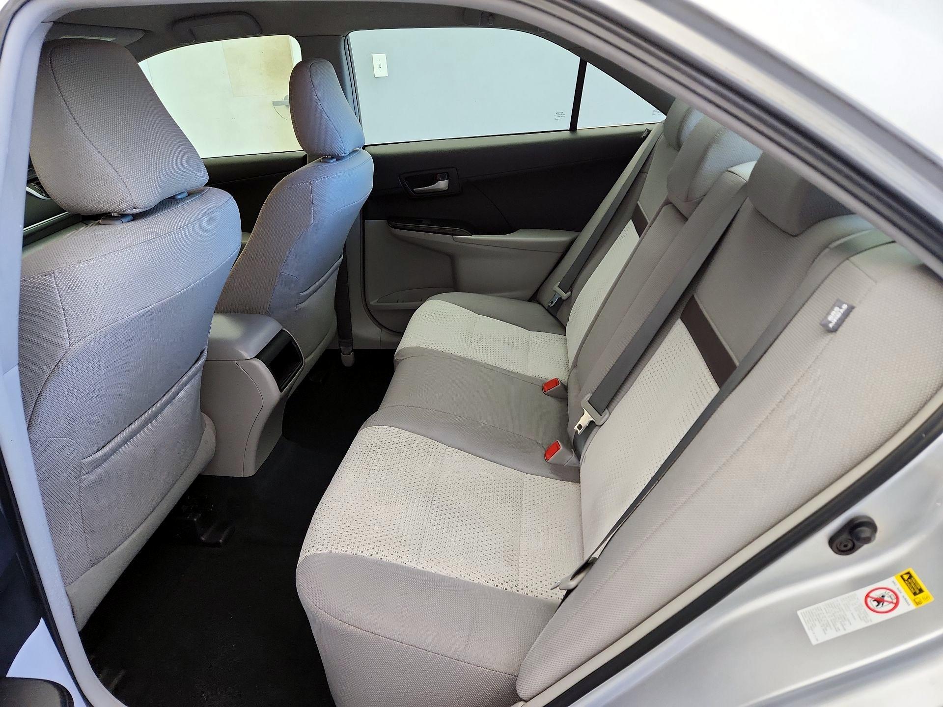 Thumbnail: 2014 Toyota Camry - 19