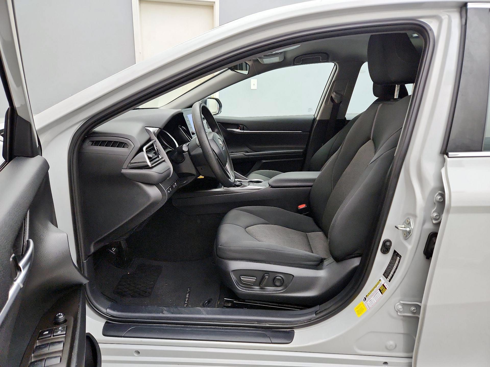 Thumbnail: 2023 Toyota Camry - 11