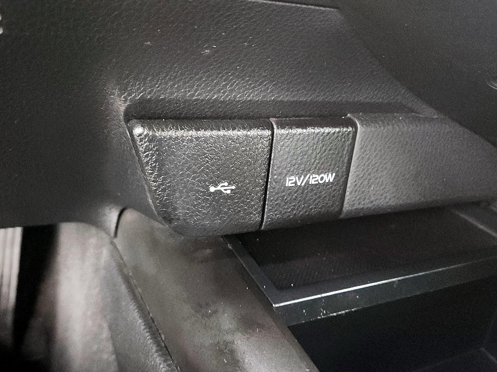 Thumbnail: 2023 Toyota Camry - 18