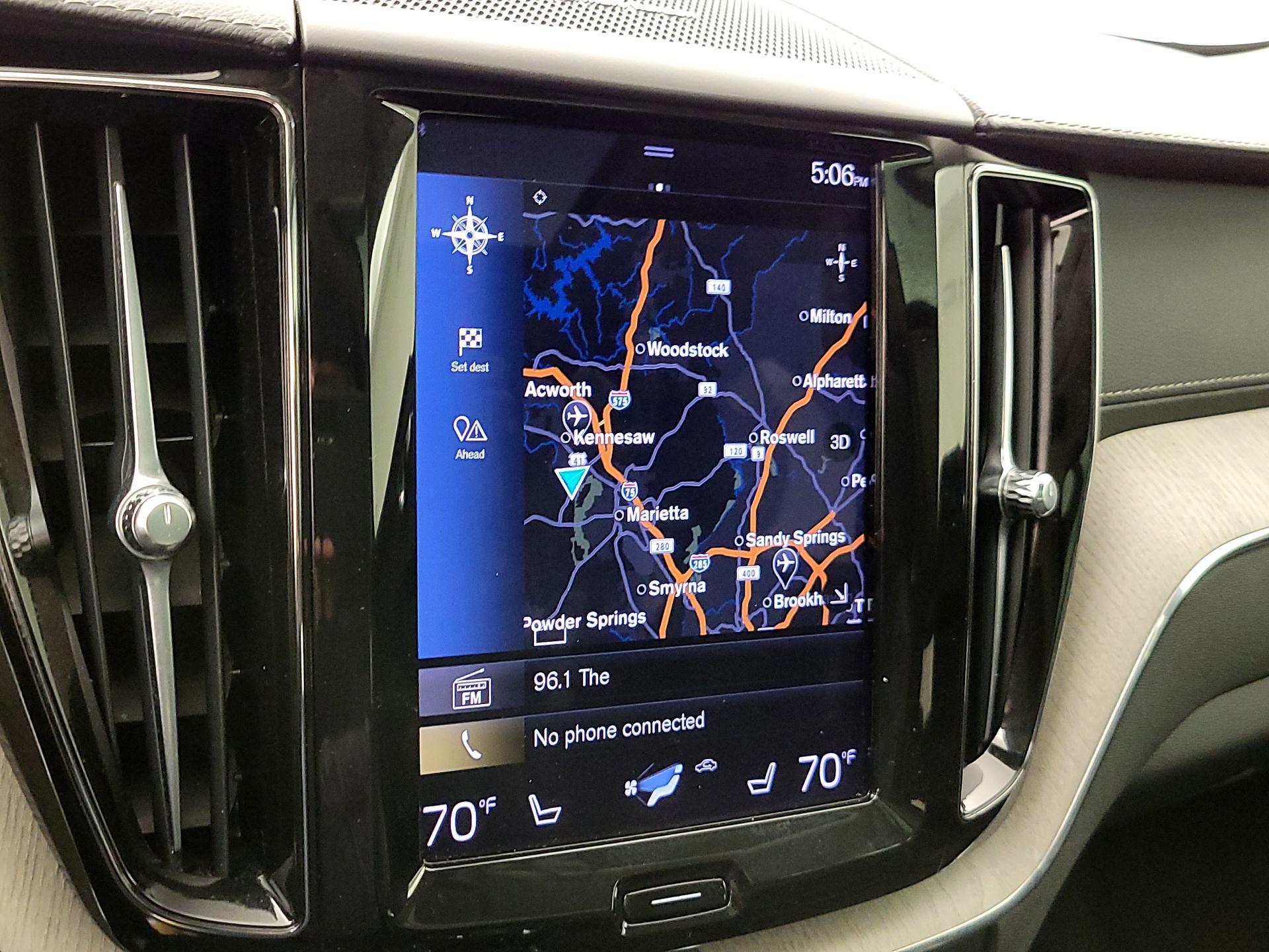 Thumbnail: 2021 Volvo XC60 - 14