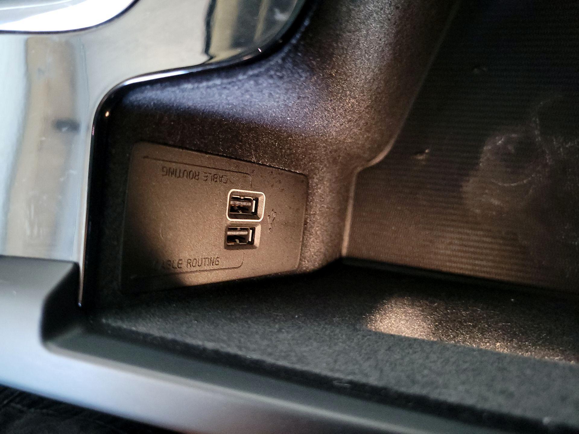 Thumbnail: 2021 Volvo XC60 - 19