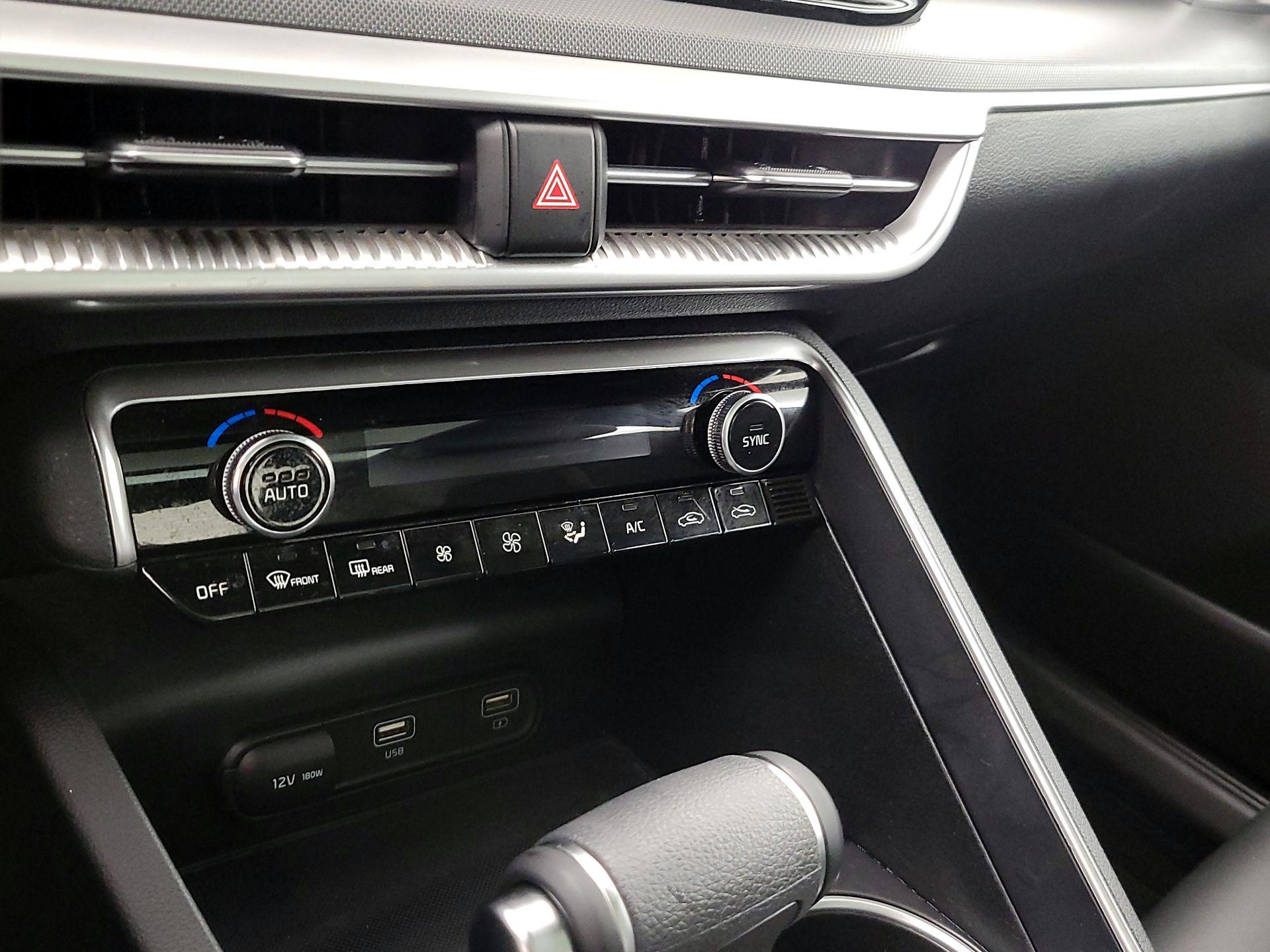 Thumbnail: 2021 Kia K5 - 16