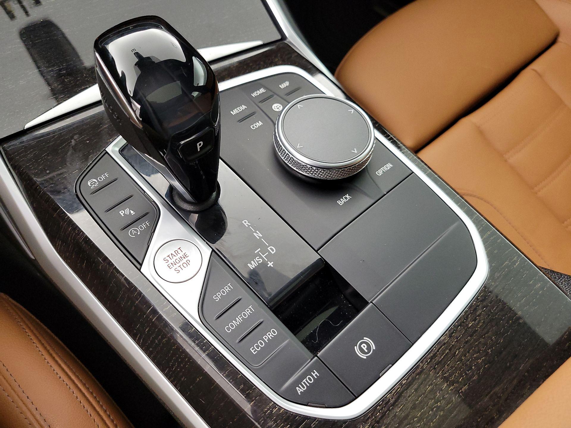 Thumbnail: 2021 BMW 3 Series - 18