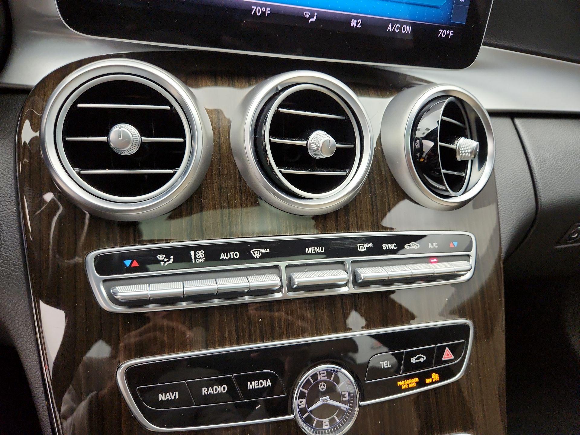 Thumbnail: 2019 Mercedes-Benz C-Class - 16