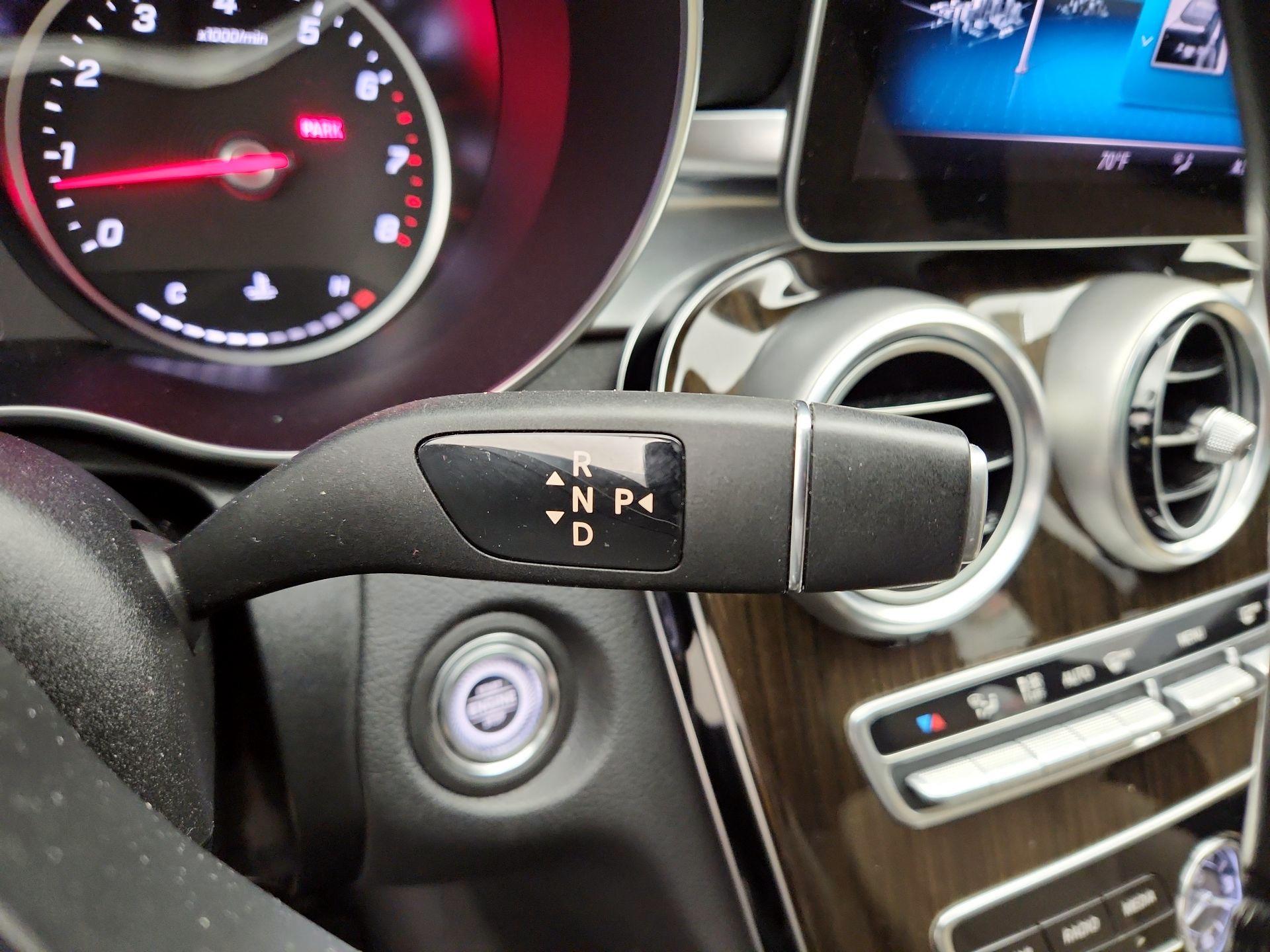 Thumbnail: 2019 Mercedes-Benz C-Class - 17