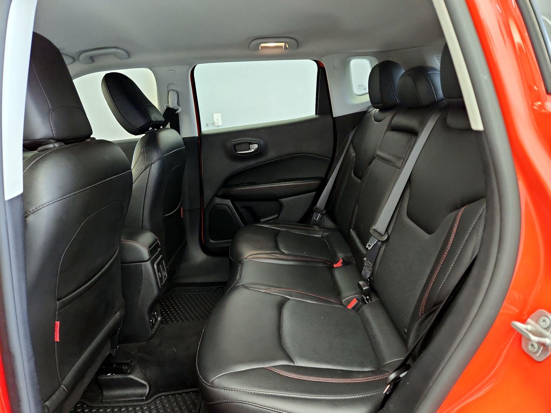 Thumbnail: 2018 Jeep Compass - 19