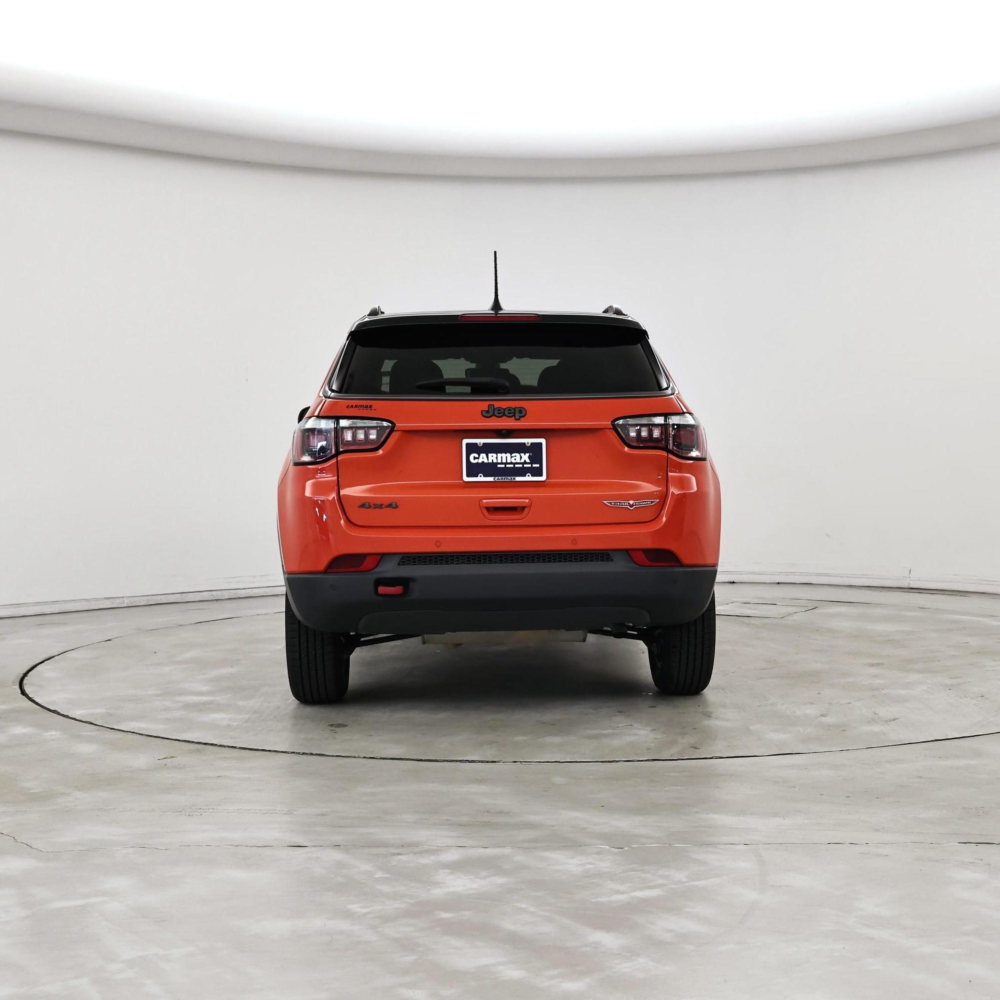 Thumbnail: 2018 Jeep Compass - 6