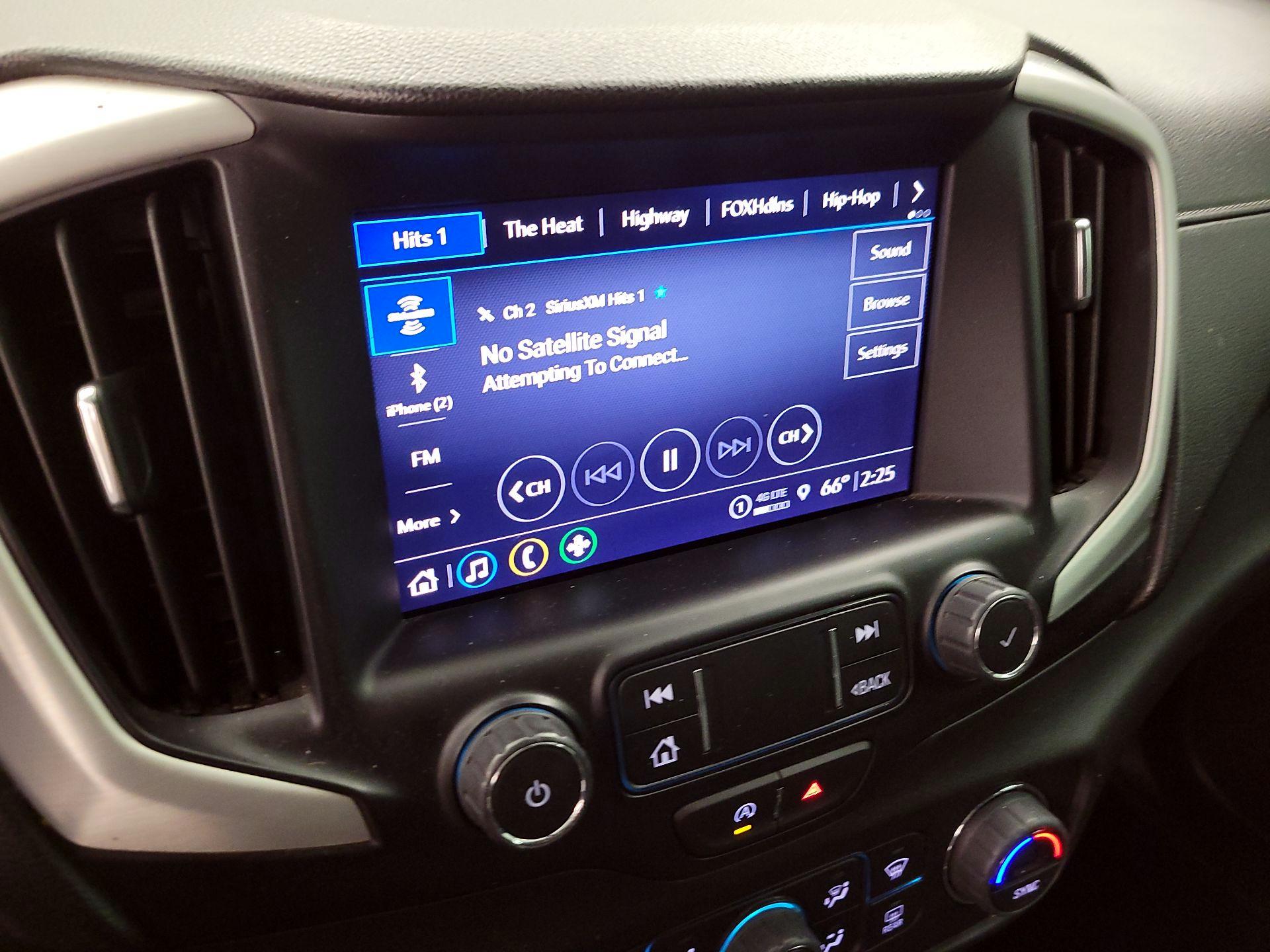 Thumbnail: 2022 GMC Terrain - 15