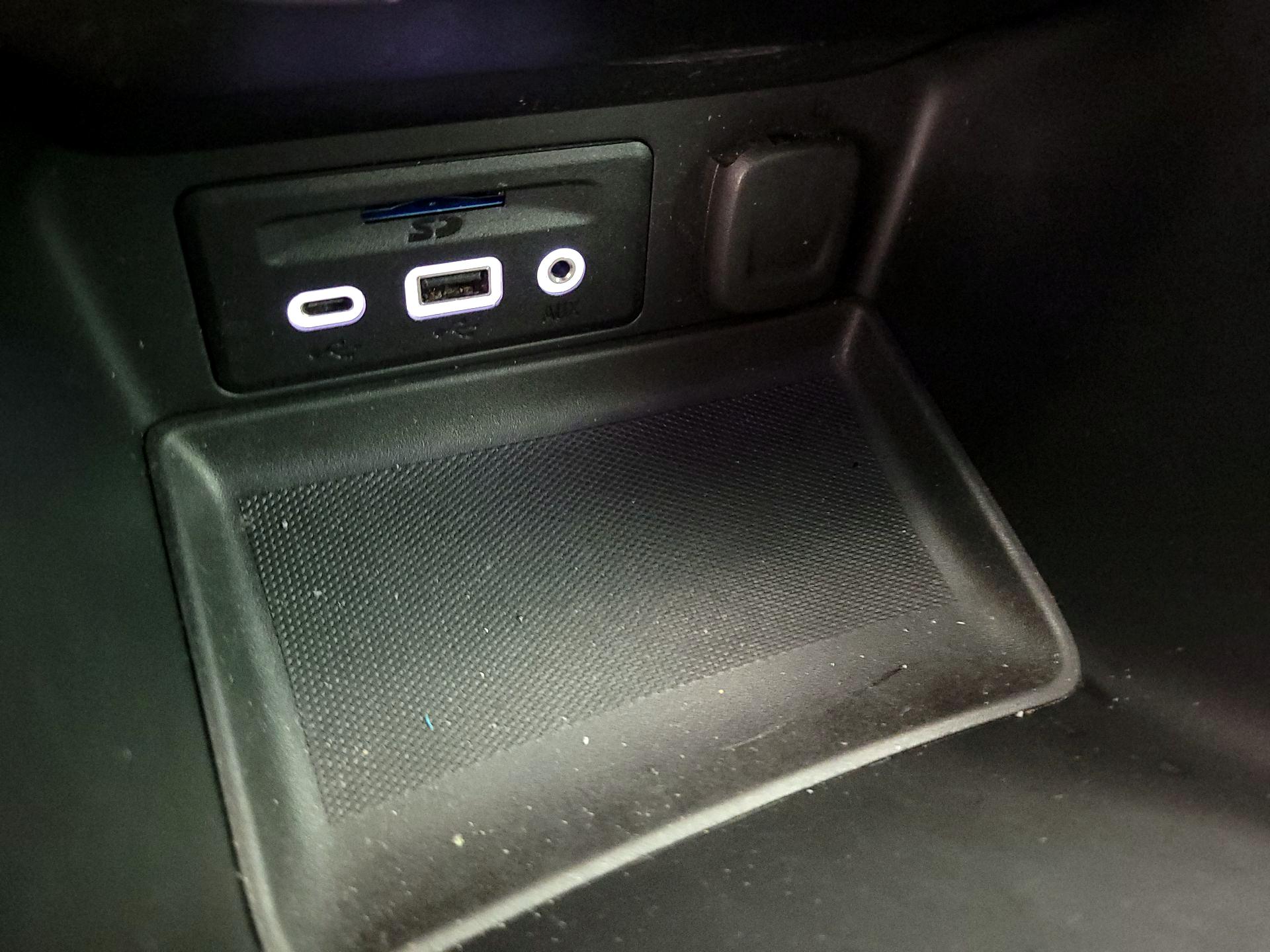 Thumbnail: 2022 GMC Terrain - 18