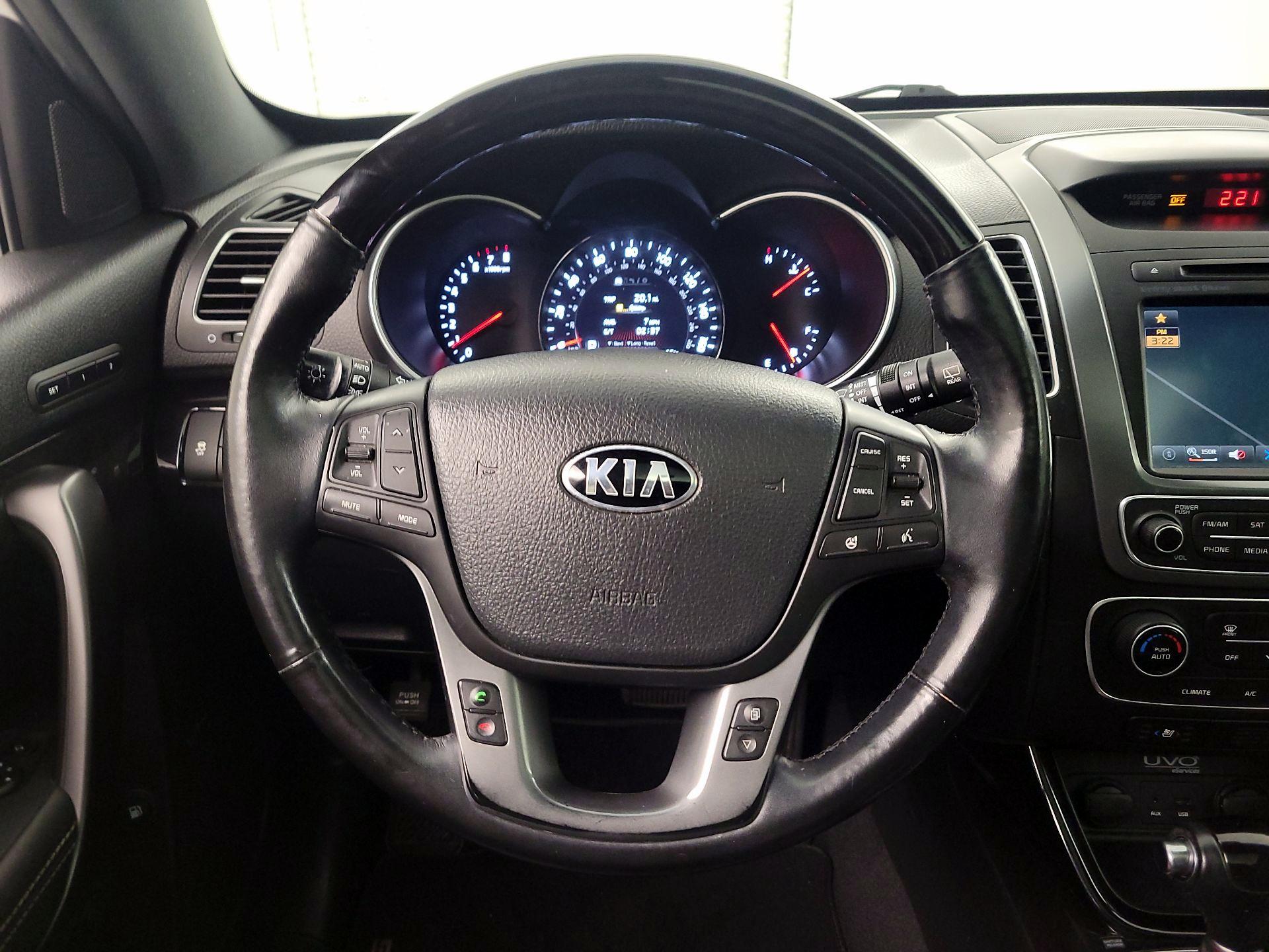 Thumbnail: 2014 Kia Sorento - 10
