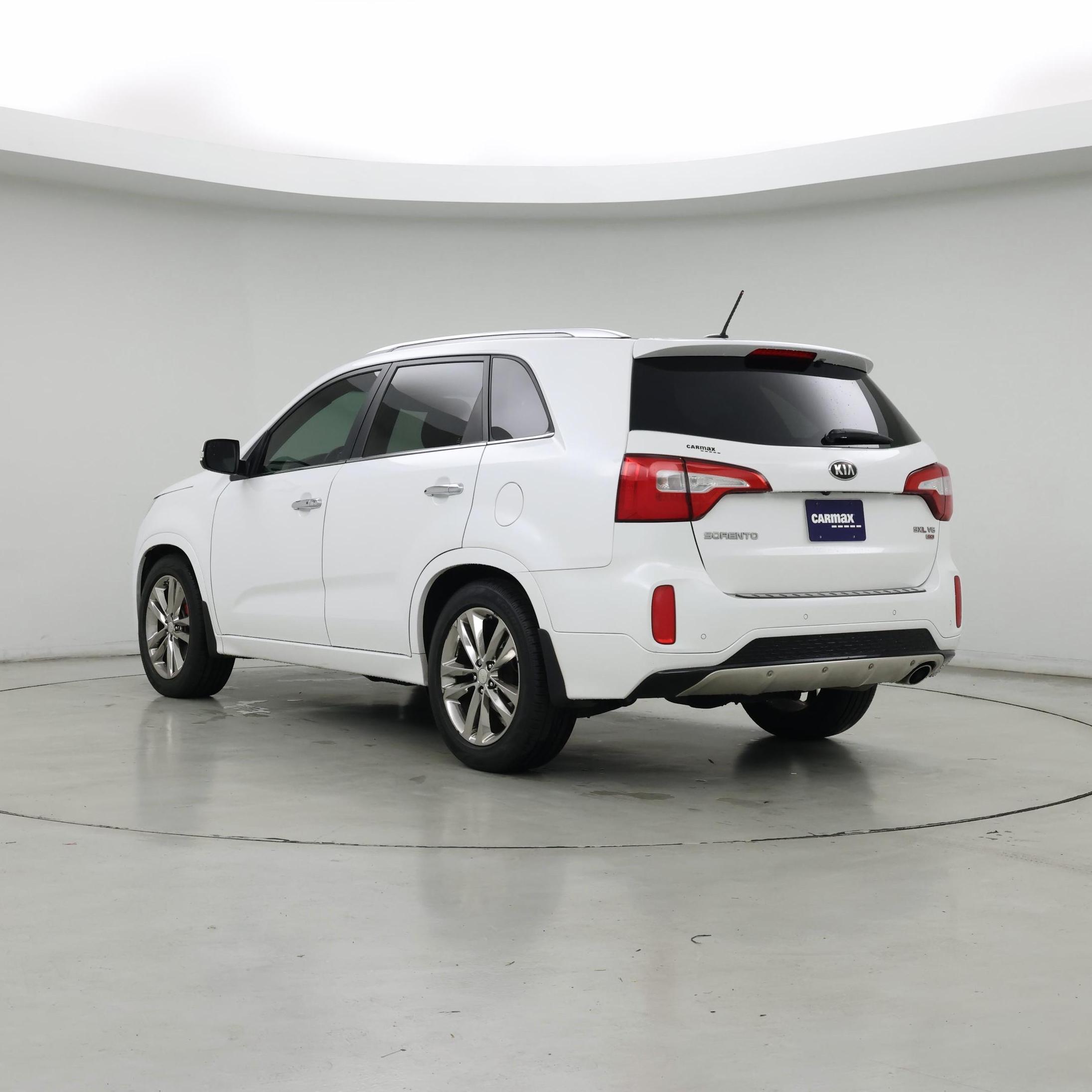 Thumbnail: 2014 Kia Sorento - 2