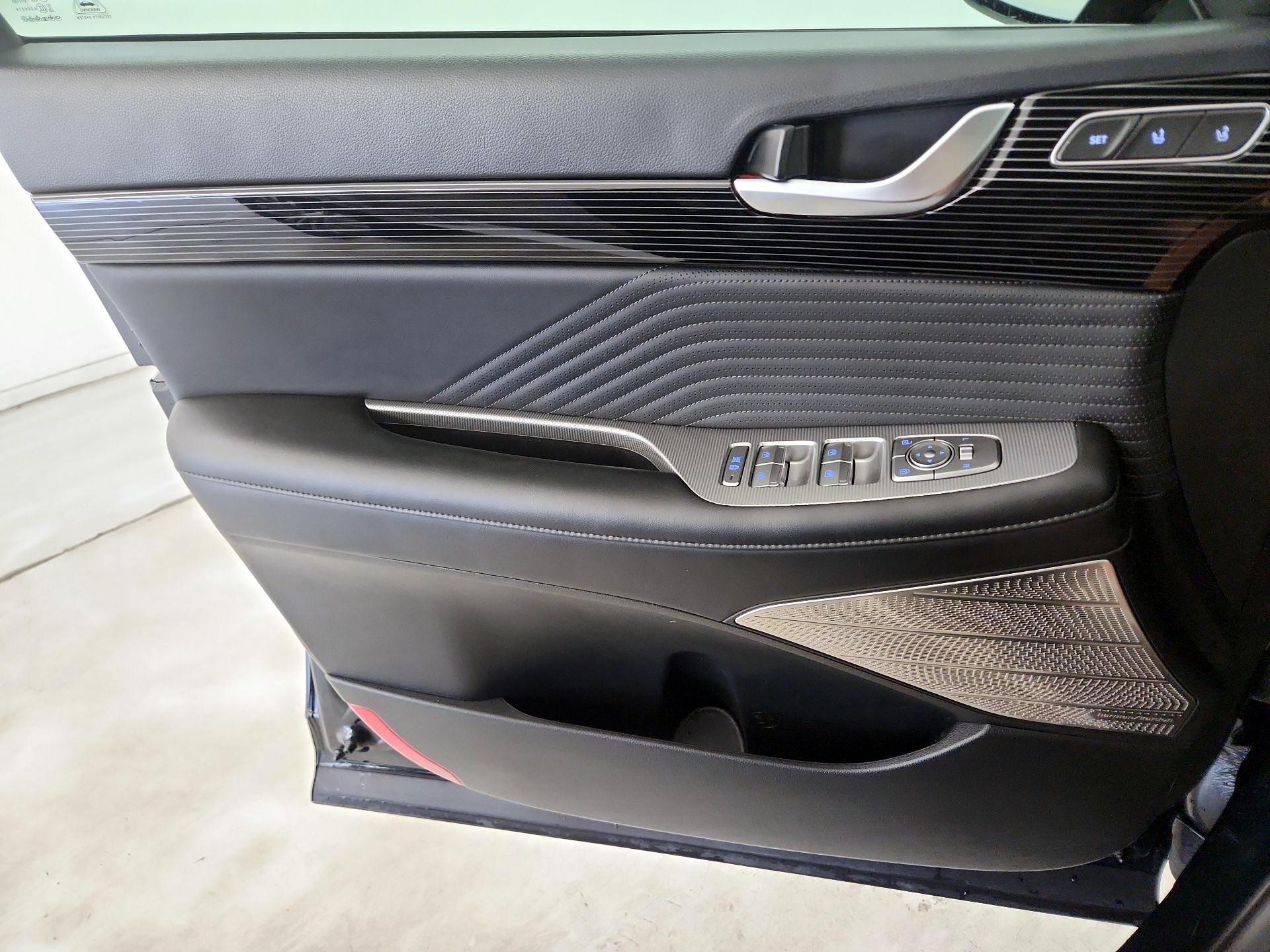 Thumbnail: 2025 Hyundai Palisade - 12