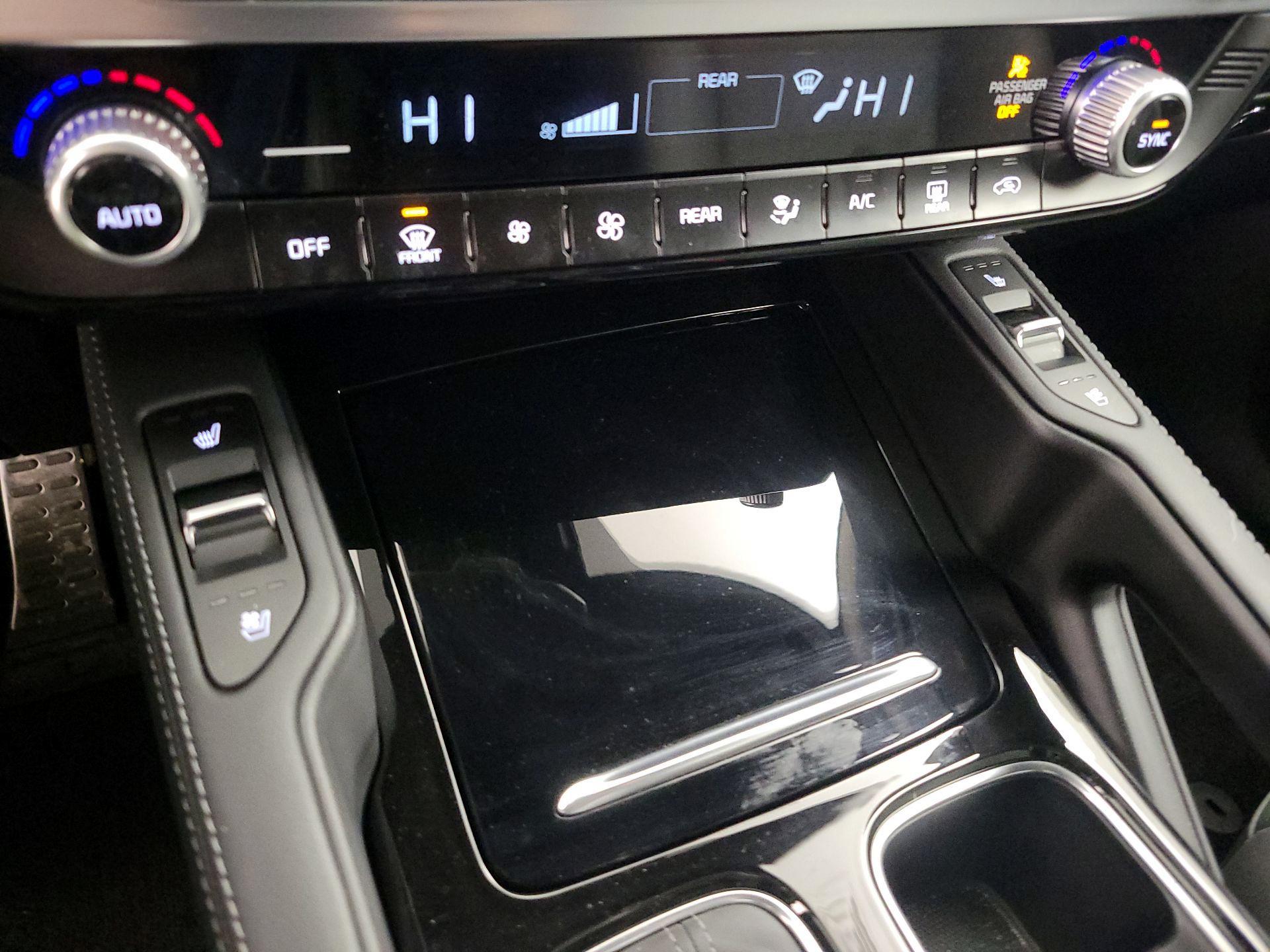 Thumbnail: 2024 Kia Telluride - 17