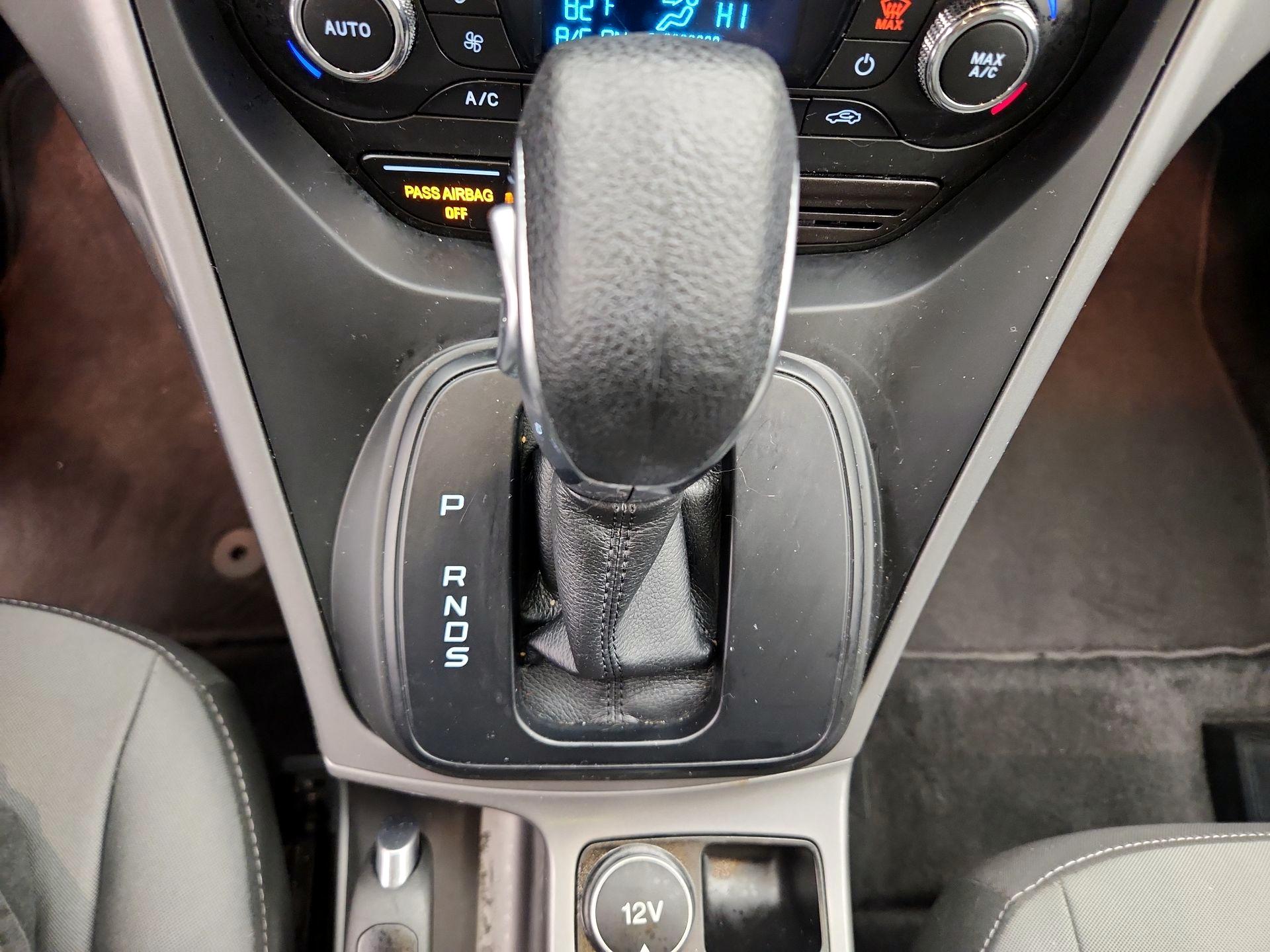 Thumbnail: 2016 Ford Escape - 18