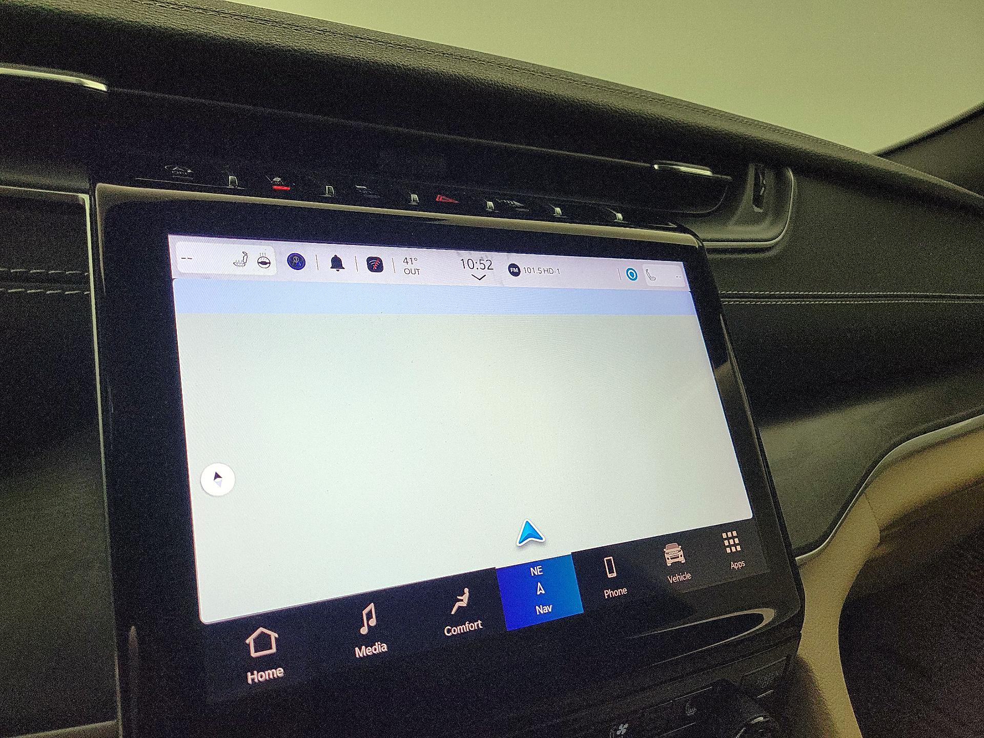 Thumbnail: 2023 Jeep Grand Cherokee - 14