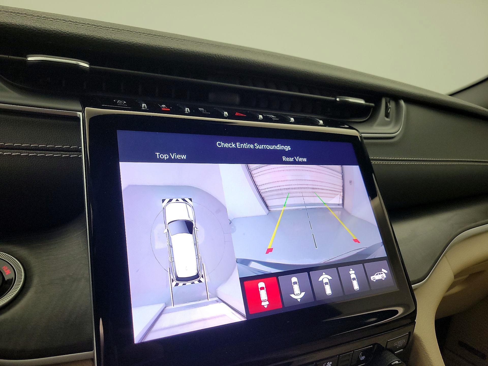 Thumbnail: 2023 Jeep Grand Cherokee - 15