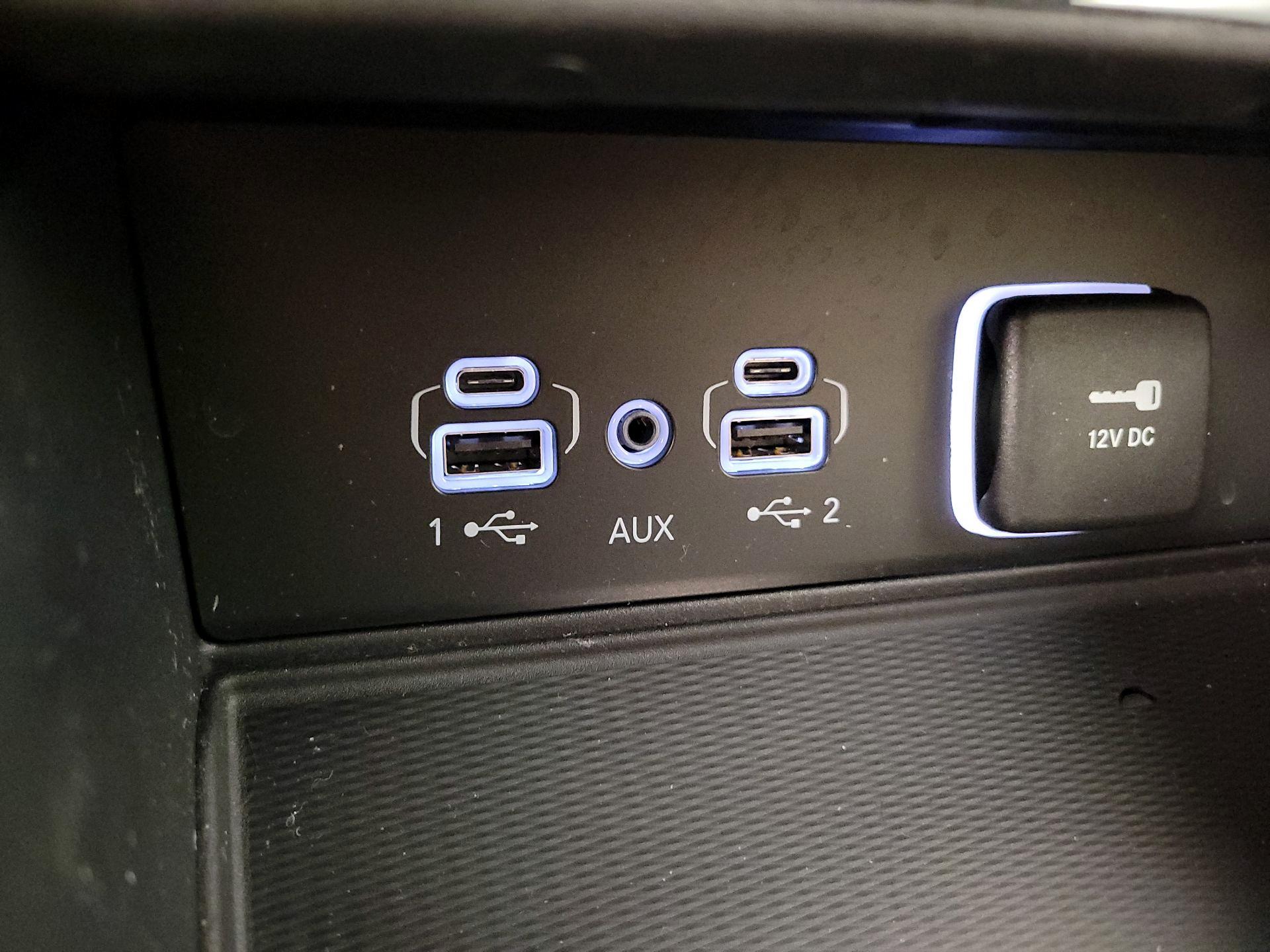 Thumbnail: 2023 Jeep Grand Cherokee - 19