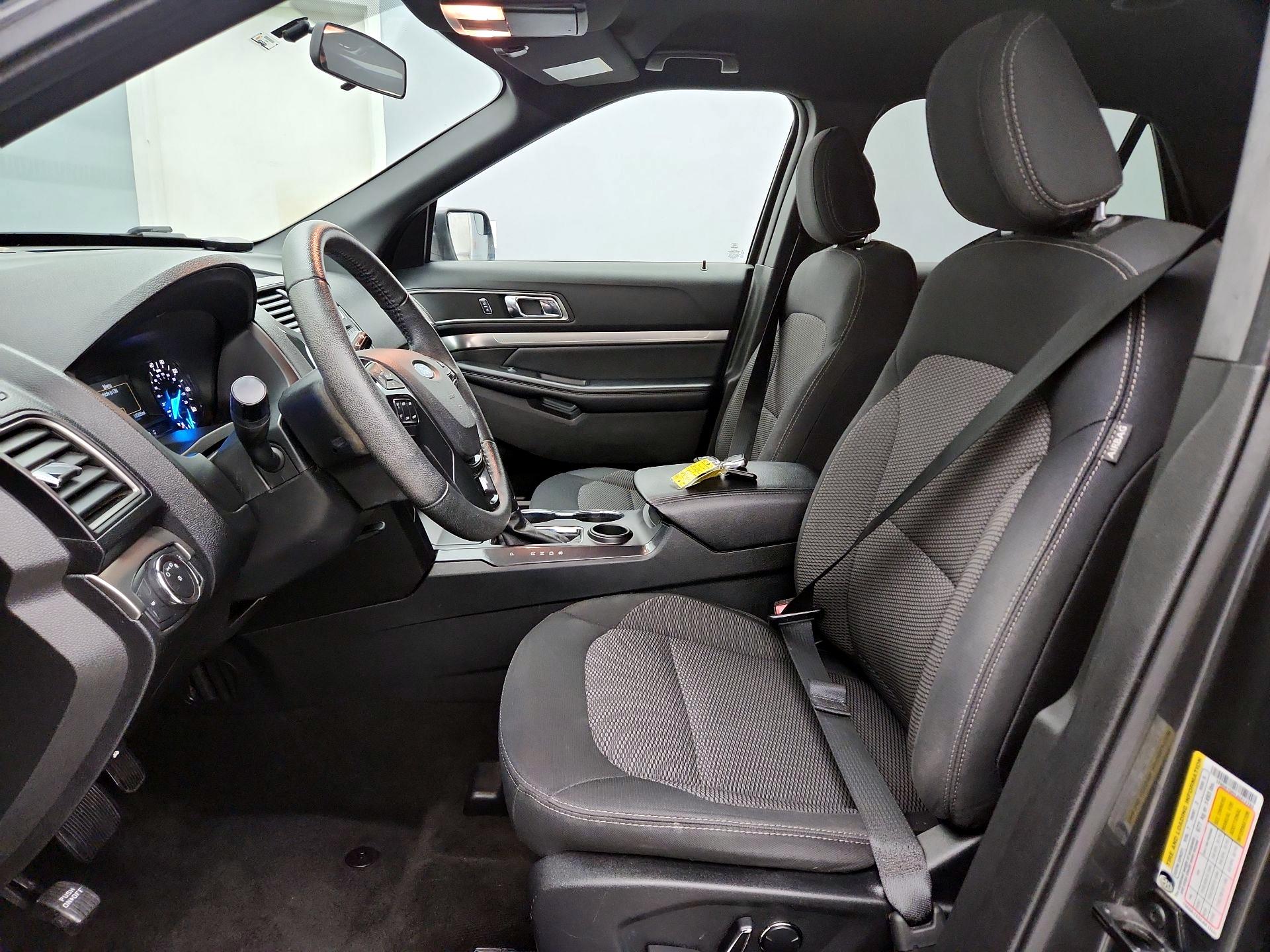 Thumbnail: 2018 Ford Explorer - 11