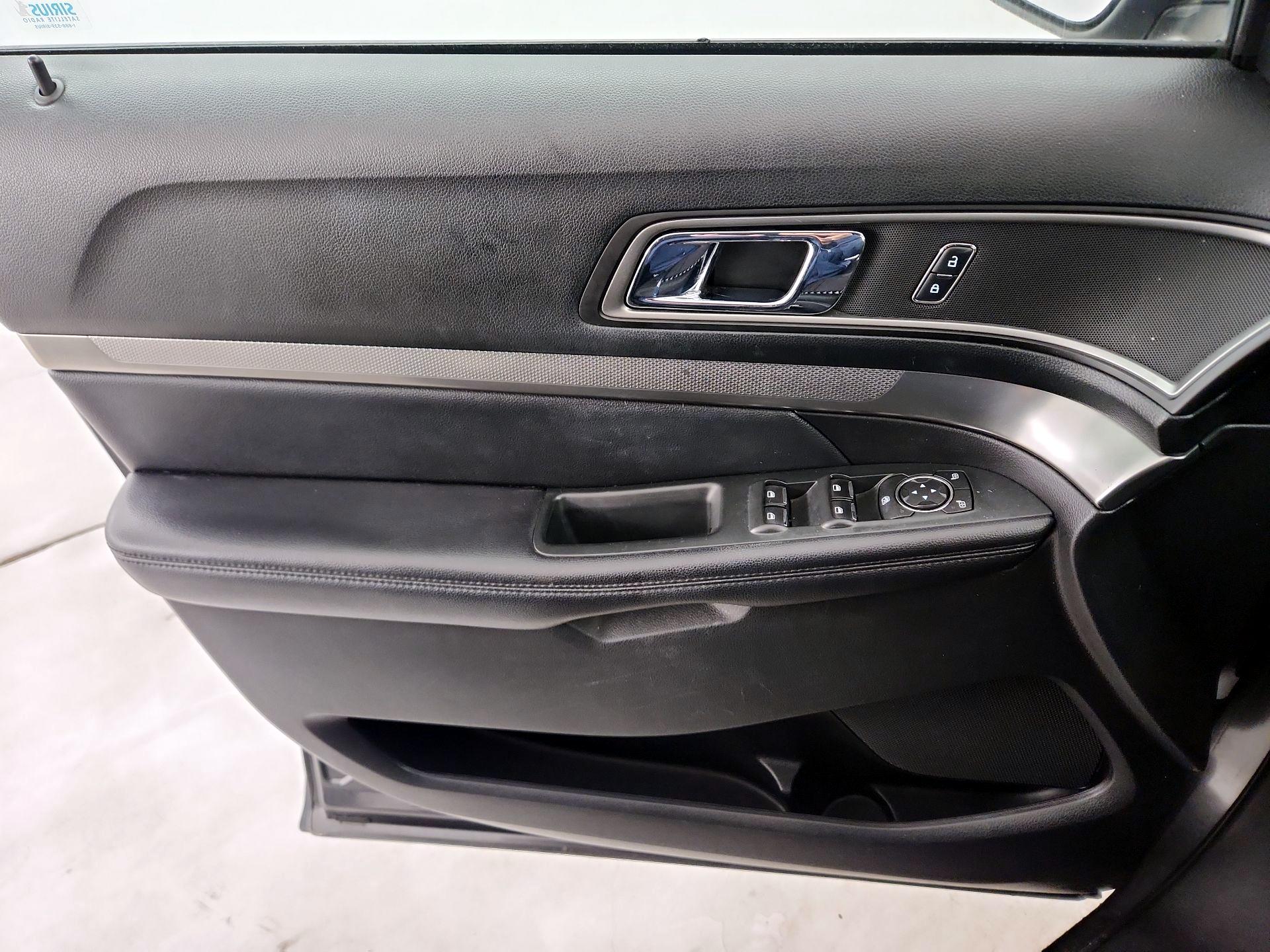 Thumbnail: 2018 Ford Explorer - 12