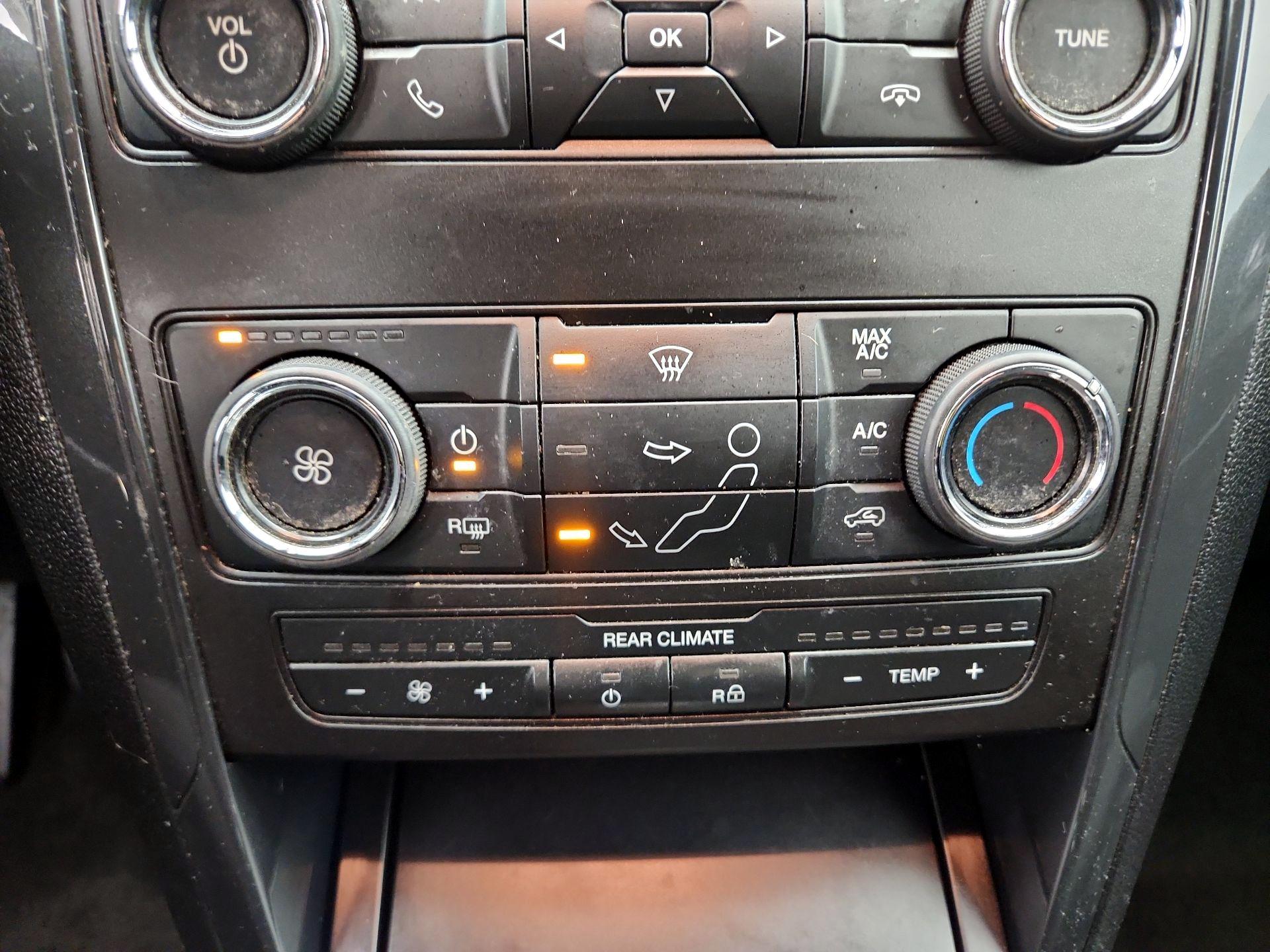 Thumbnail: 2018 Ford Explorer - 16