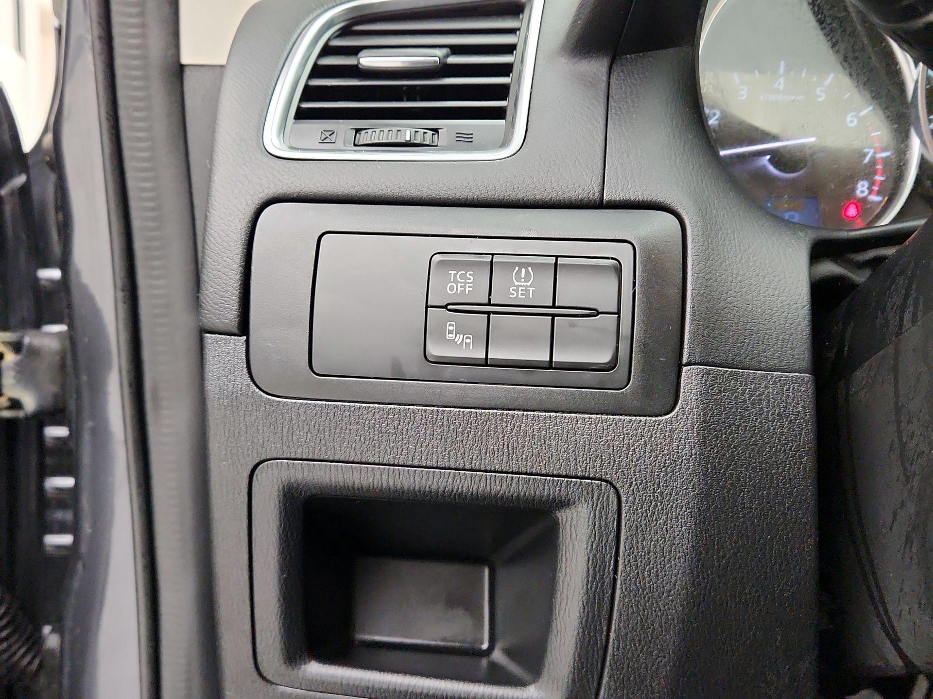 Thumbnail: 2016 Mazda CX-5 - 13