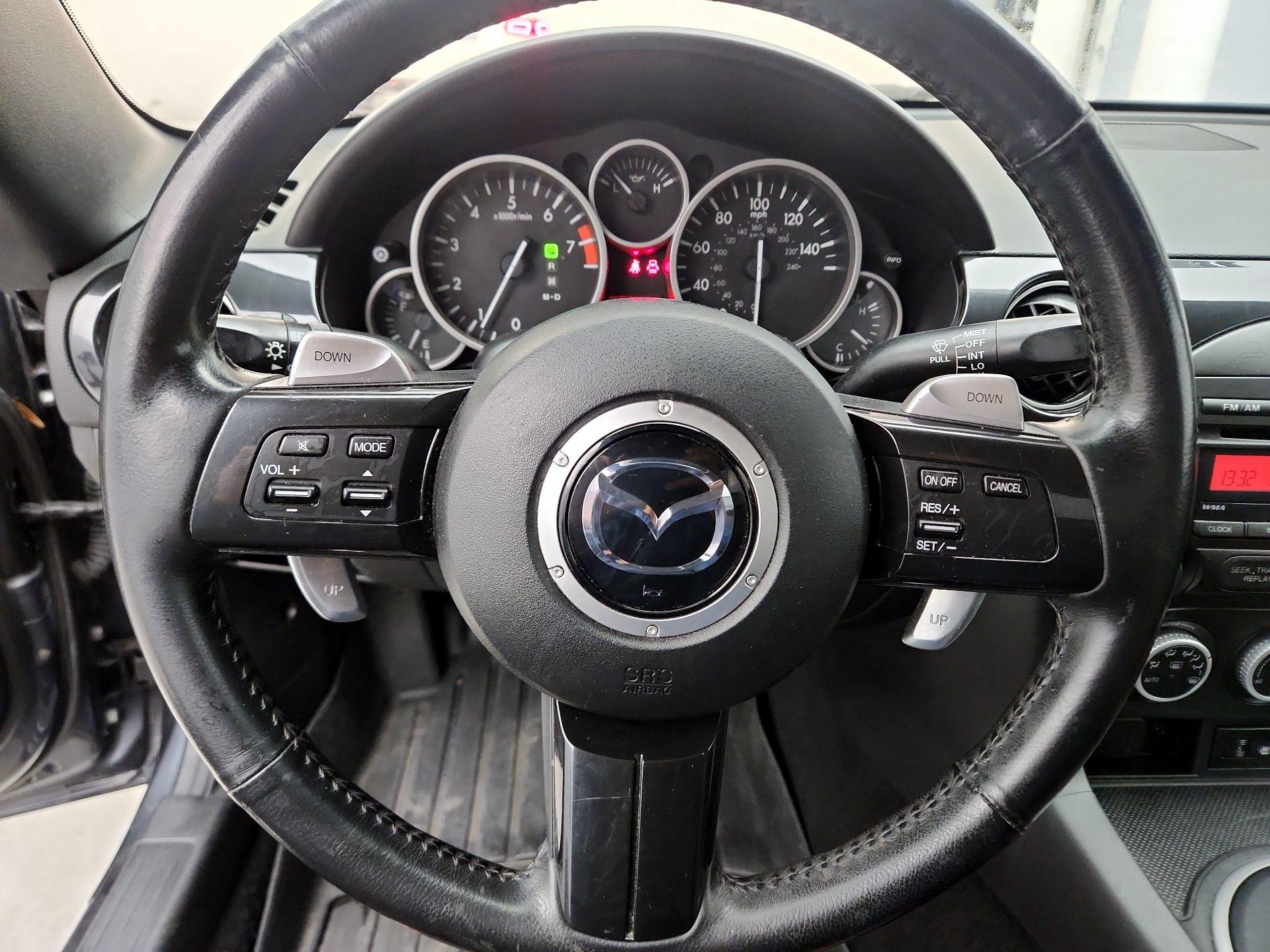 Thumbnail: 2015 Mazda MX-5 Miata - 10