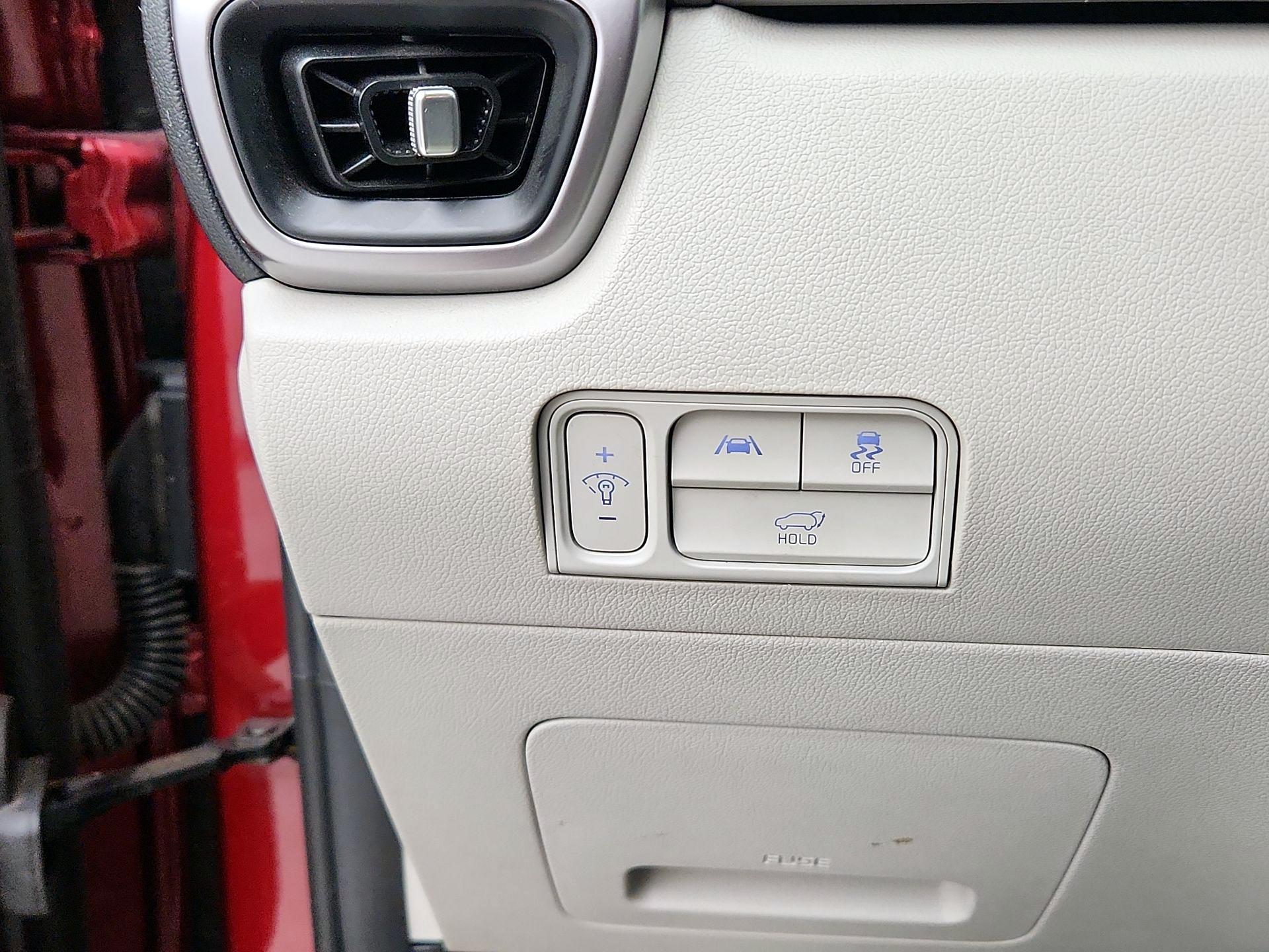 Thumbnail: 2023 Kia Sorento - 13