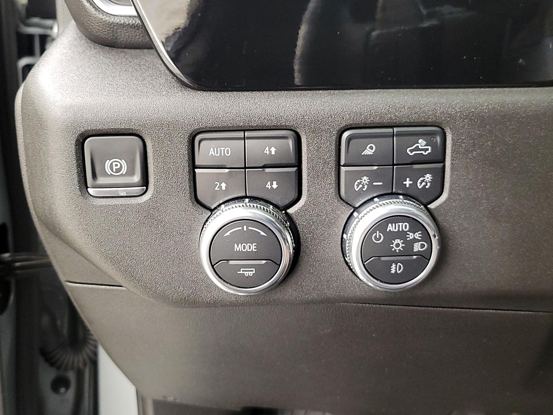 Thumbnail: 2025 GMC Sierra 1500 - 13