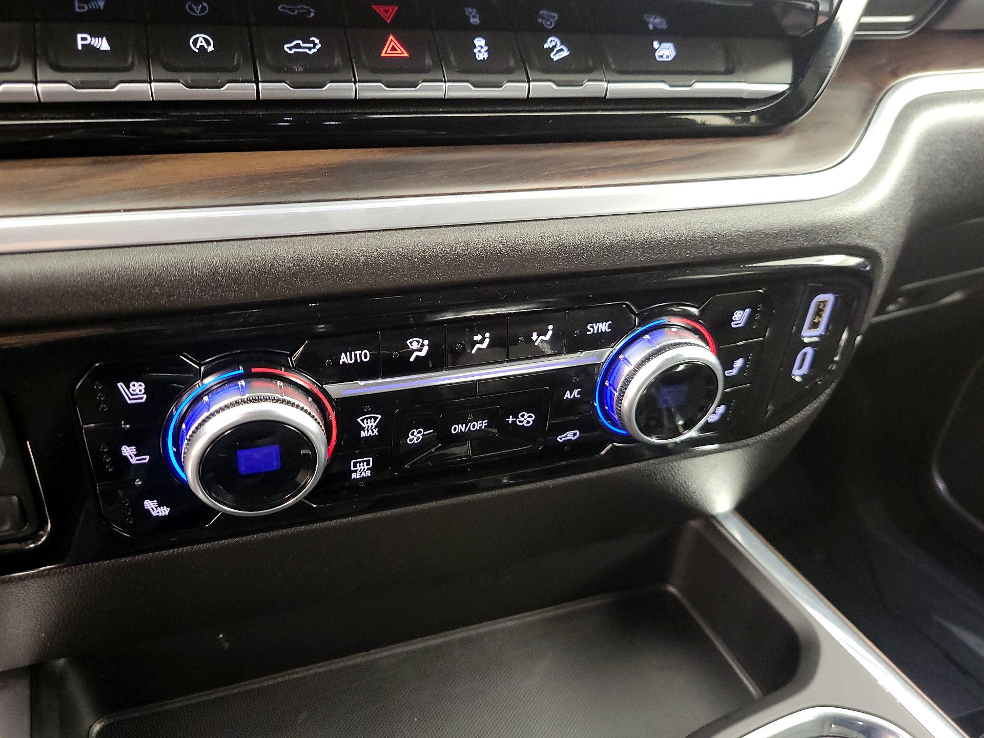 Thumbnail: 2025 GMC Sierra 1500 - 16