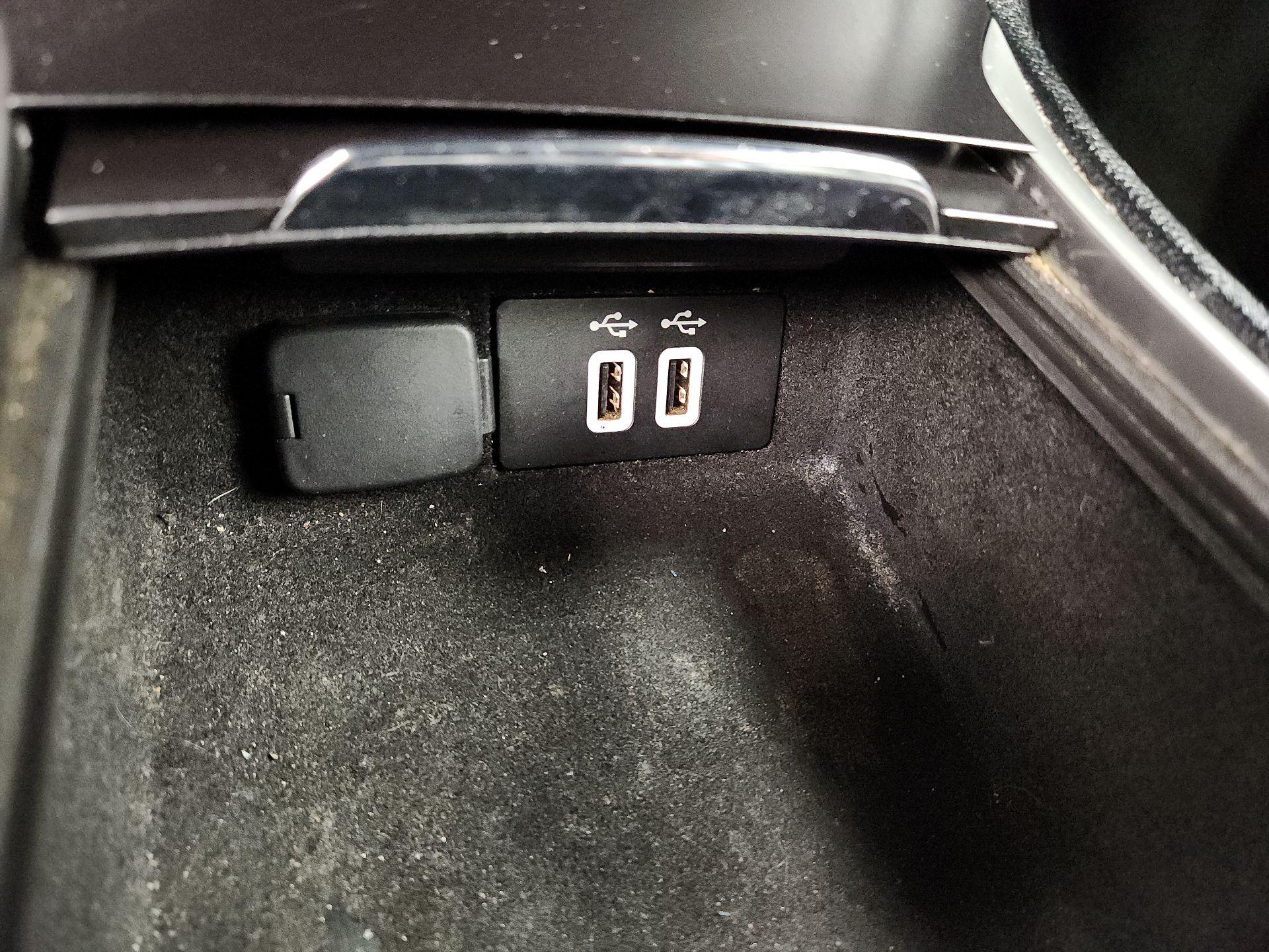 Thumbnail: 2019 Lincoln MKC - 19