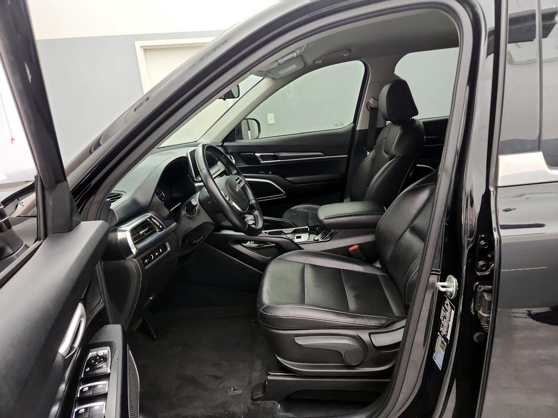 Thumbnail: 2022 Kia Telluride - 11