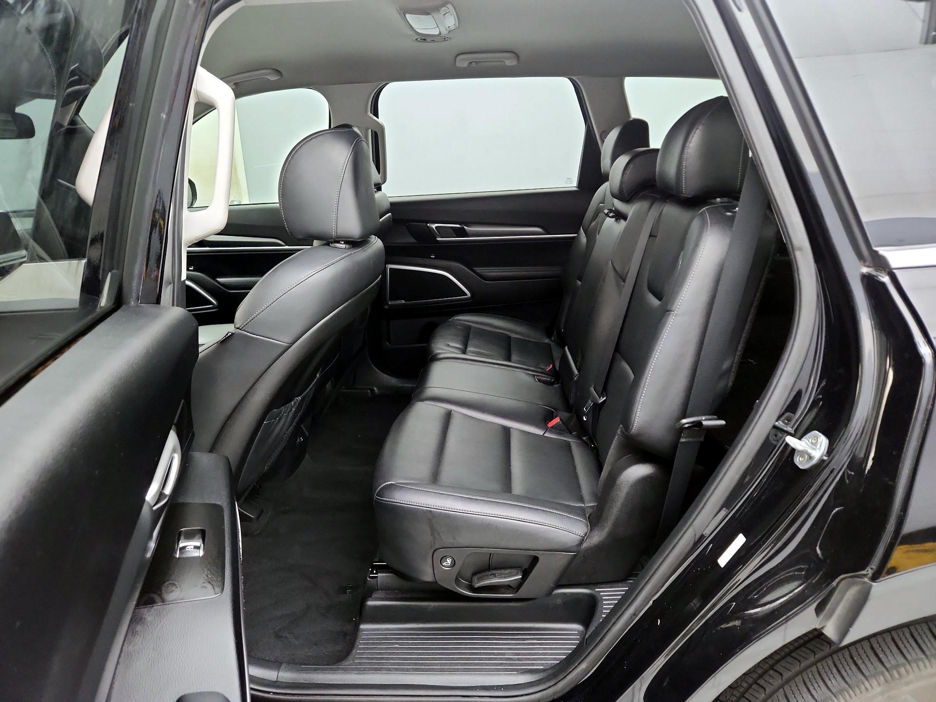 Thumbnail: 2022 Kia Telluride - 20