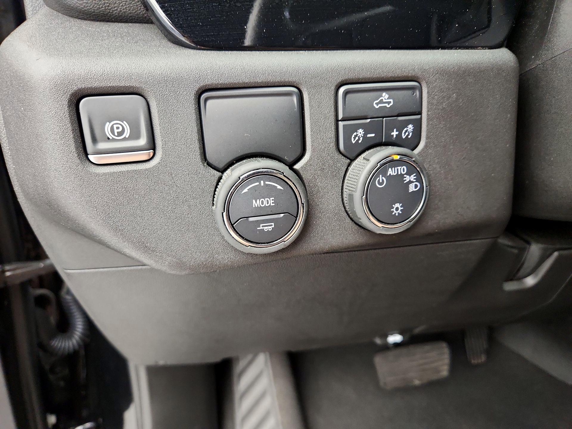 Thumbnail: 2025 Chevrolet Silverado 1500 - 13