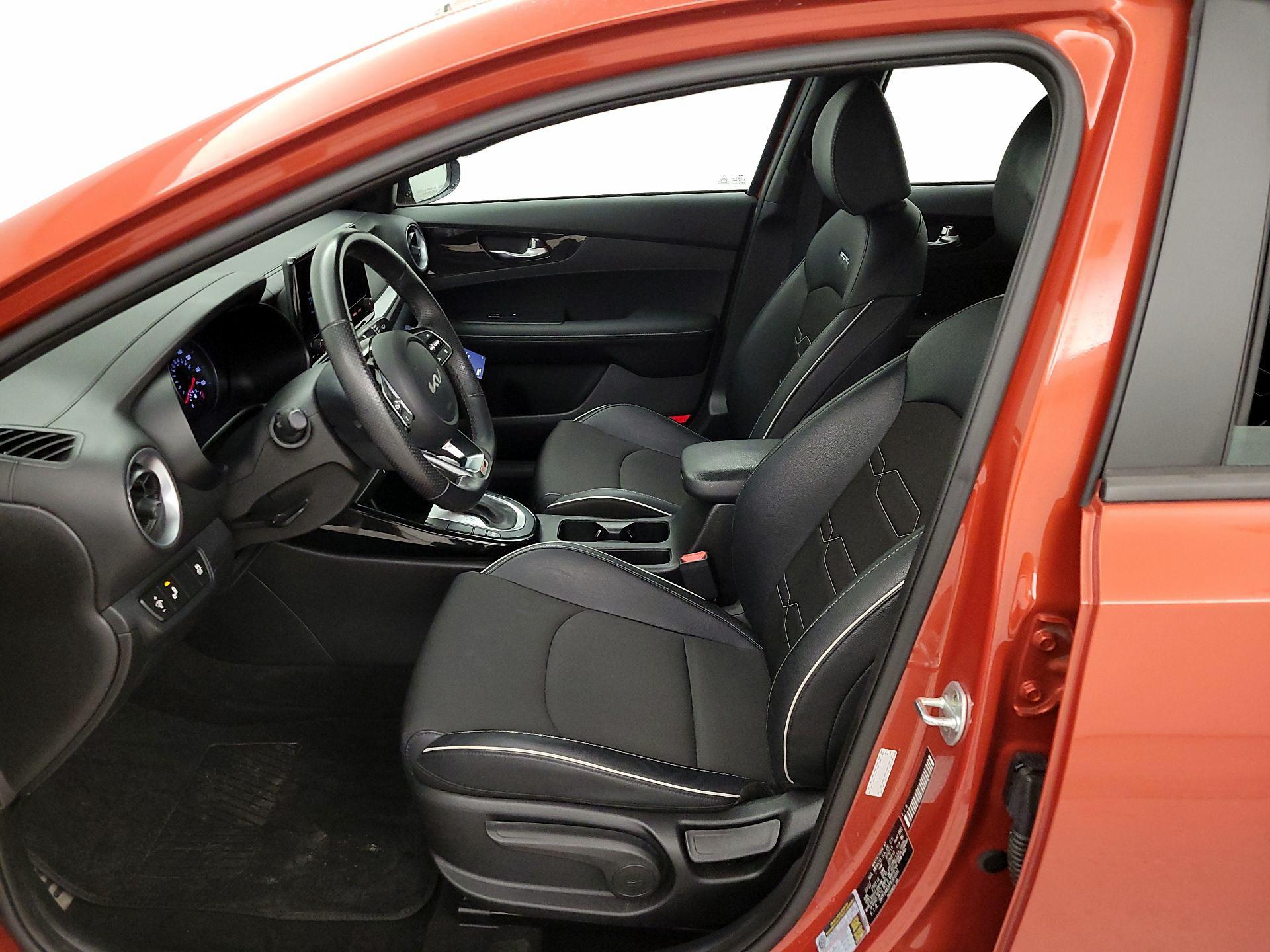 Thumbnail: 2023 Kia Forte - 11