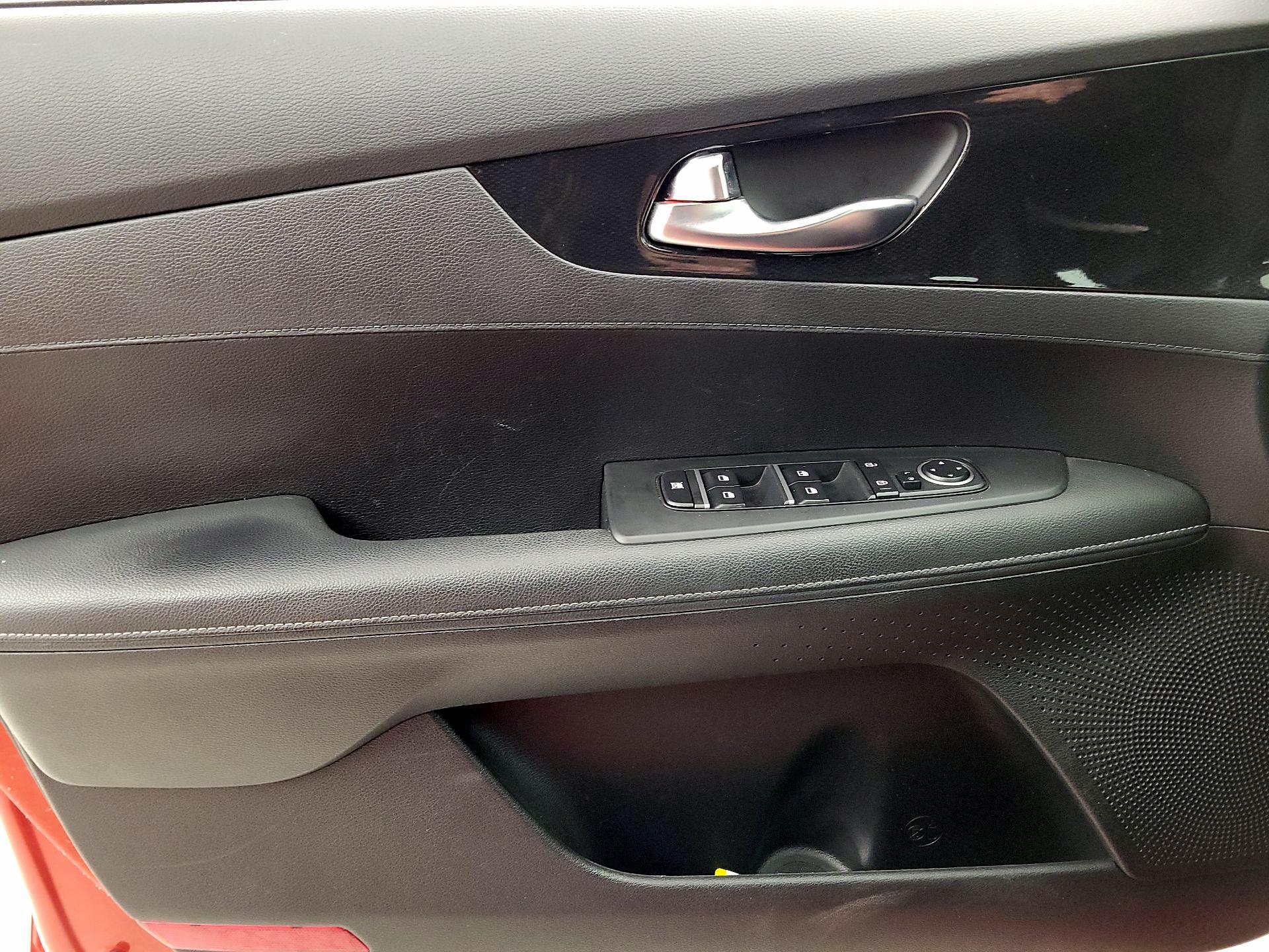 Thumbnail: 2023 Kia Forte - 12