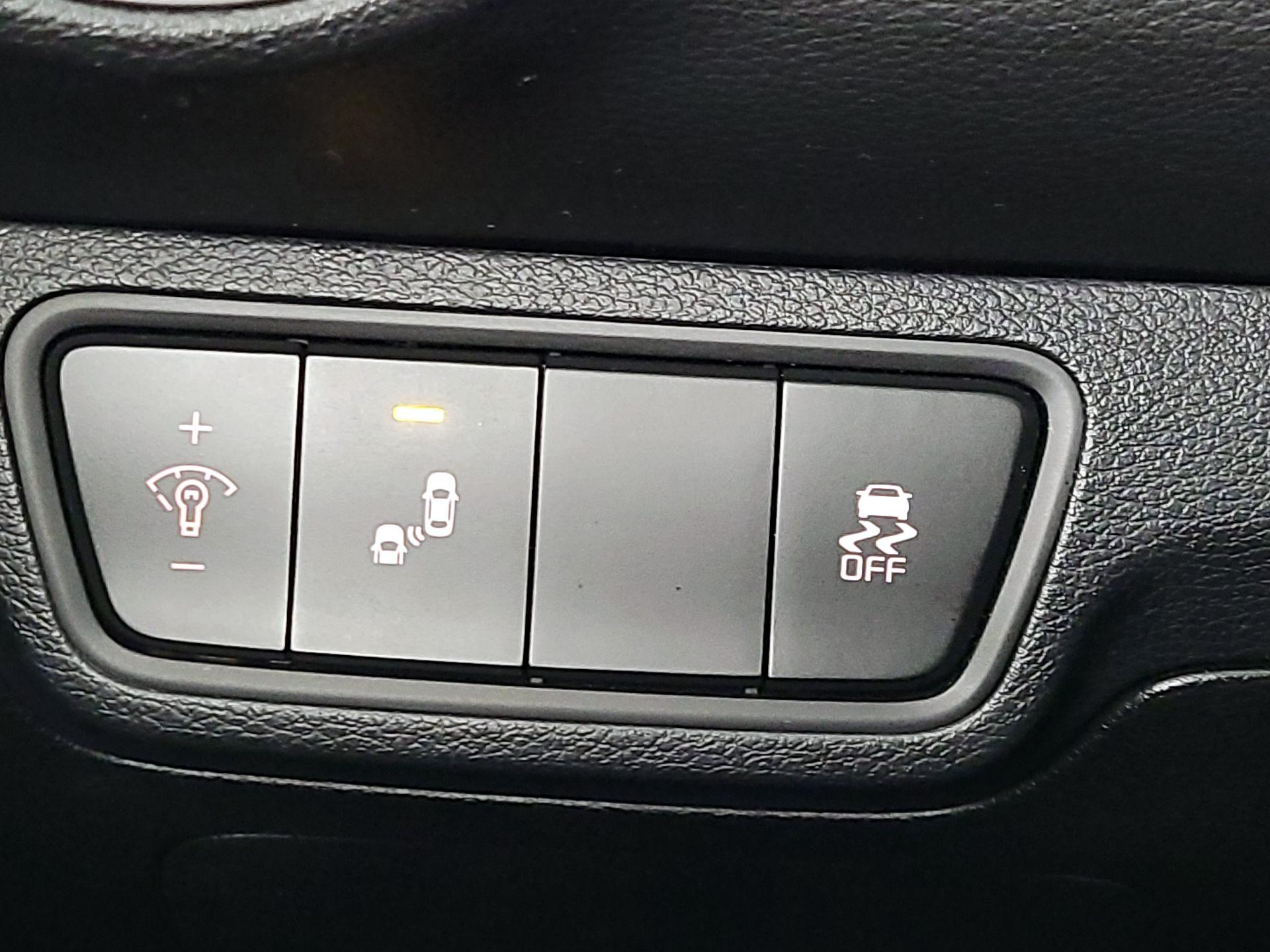 Thumbnail: 2023 Kia Forte - 13