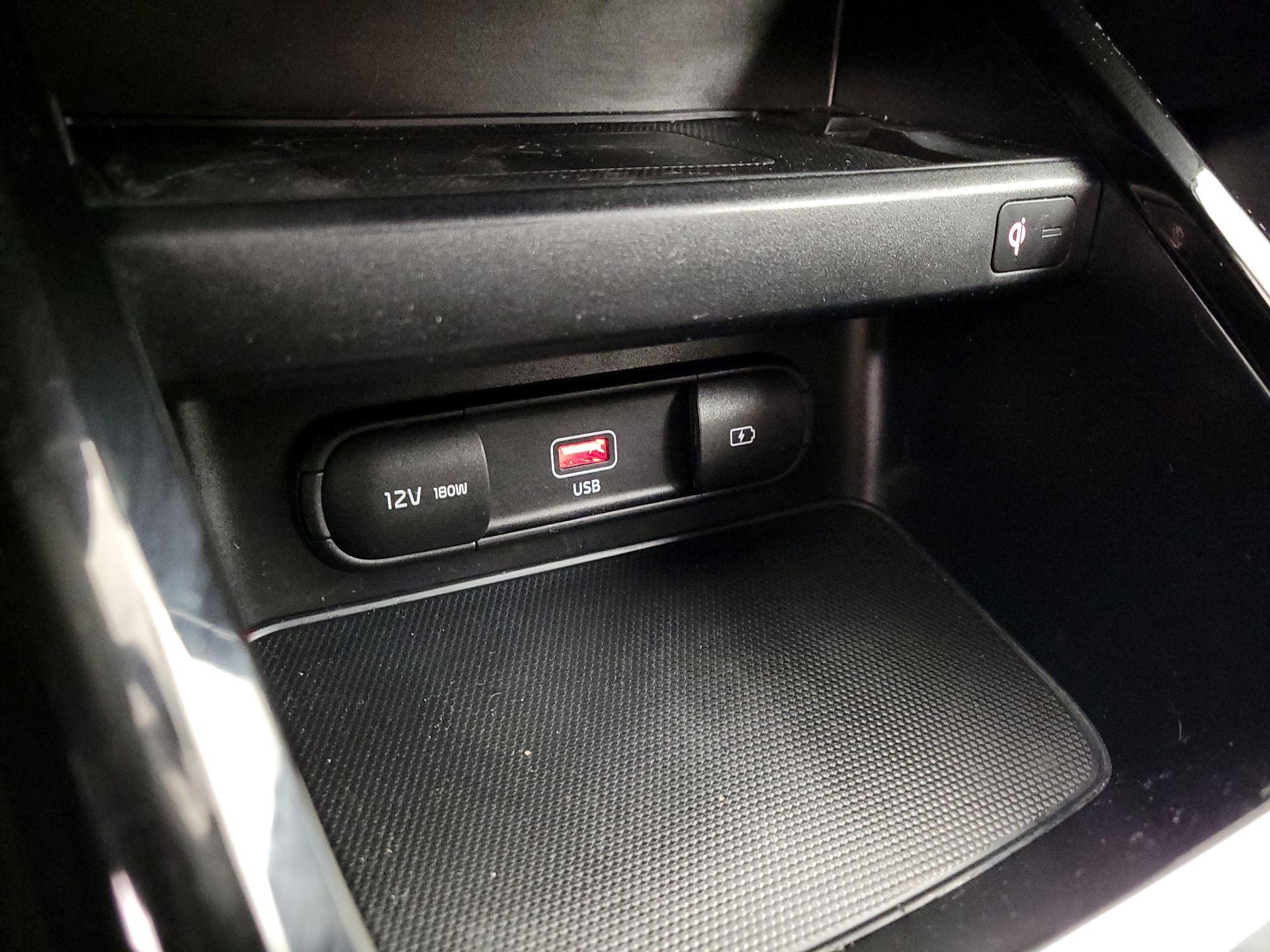 Thumbnail: 2023 Kia Forte - 19