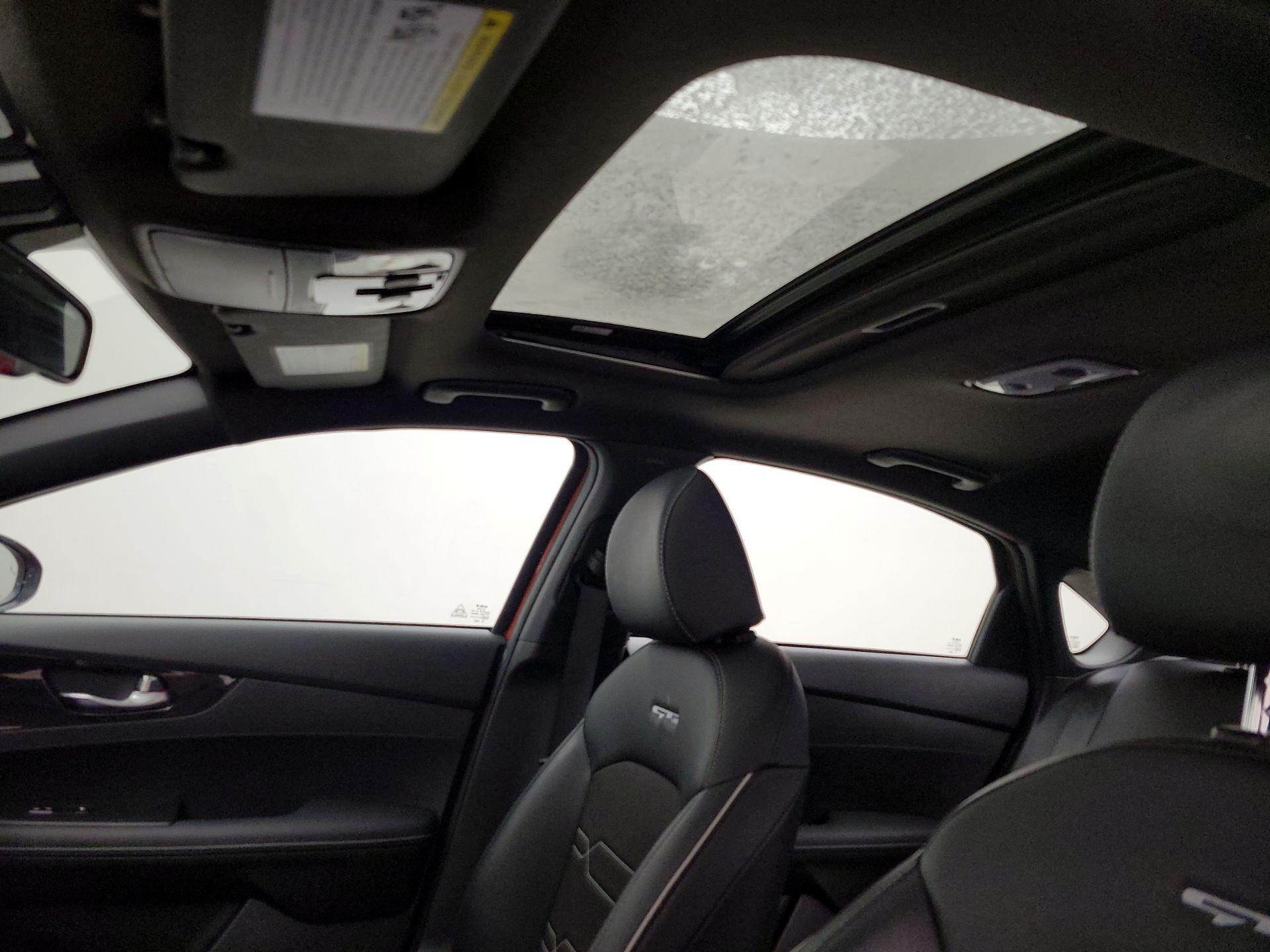 Thumbnail: 2023 Kia Forte - 20