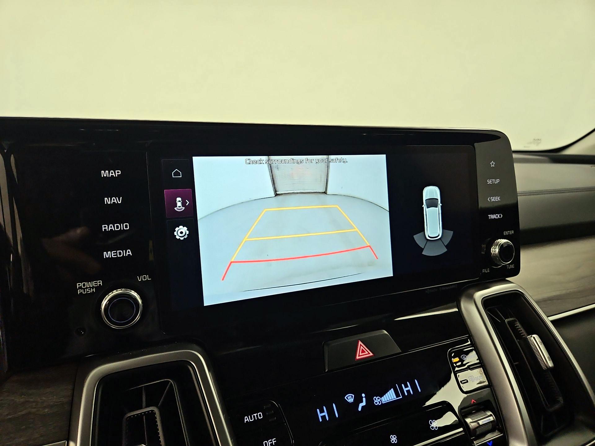 Thumbnail: 2023 Kia Sorento - 15