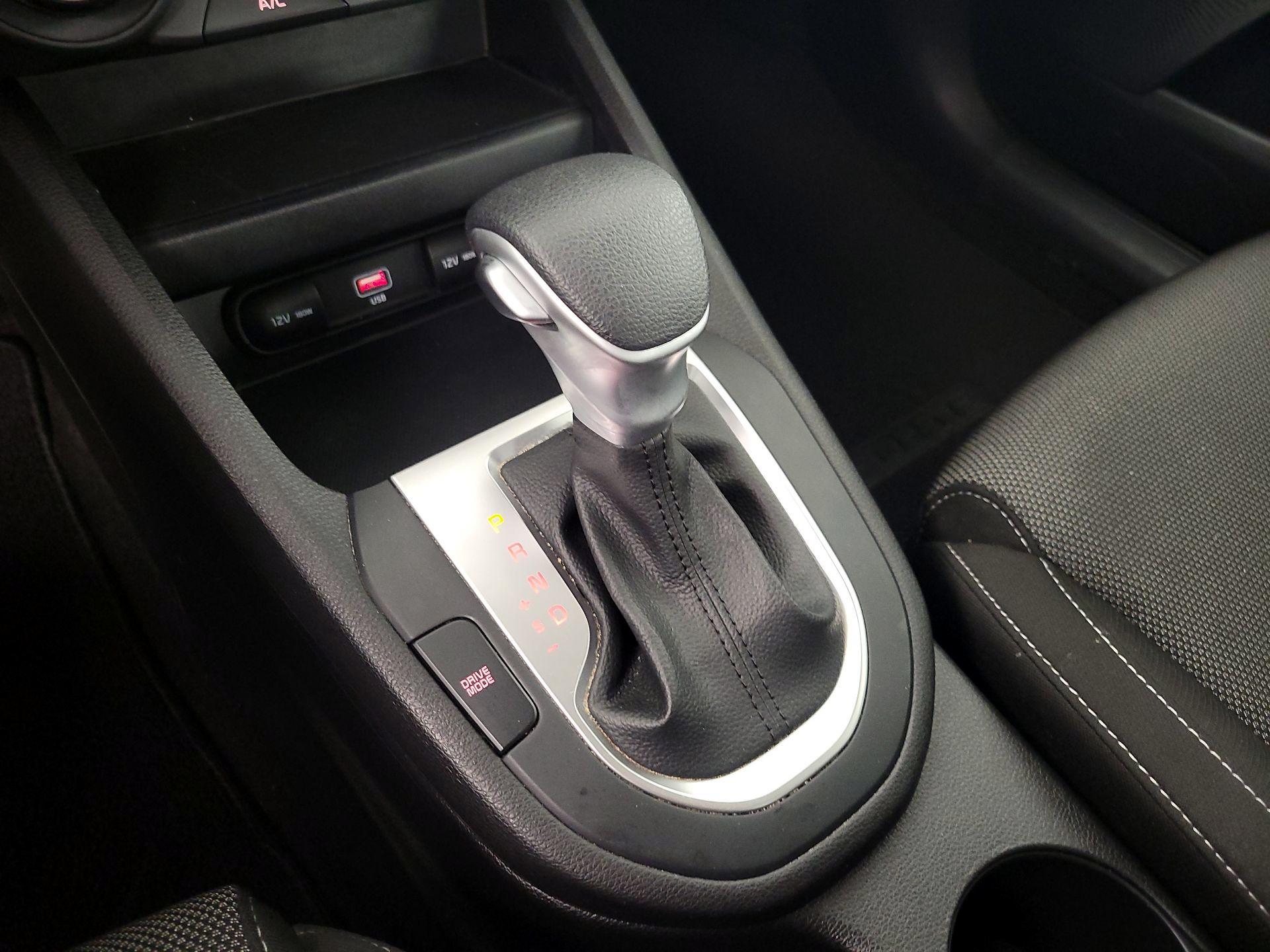 Thumbnail: 2023 Kia Forte - 17