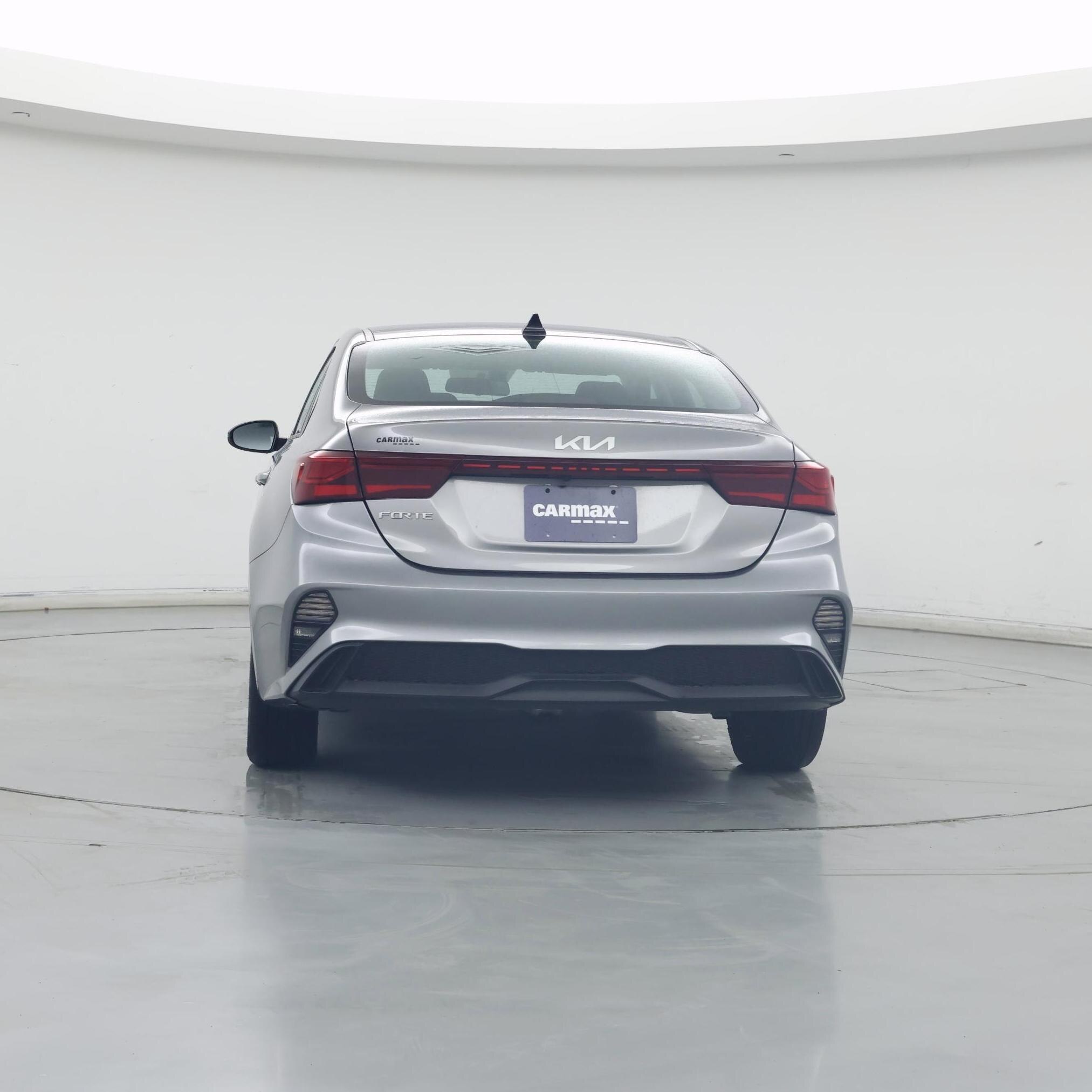 Thumbnail: 2023 Kia Forte - 6