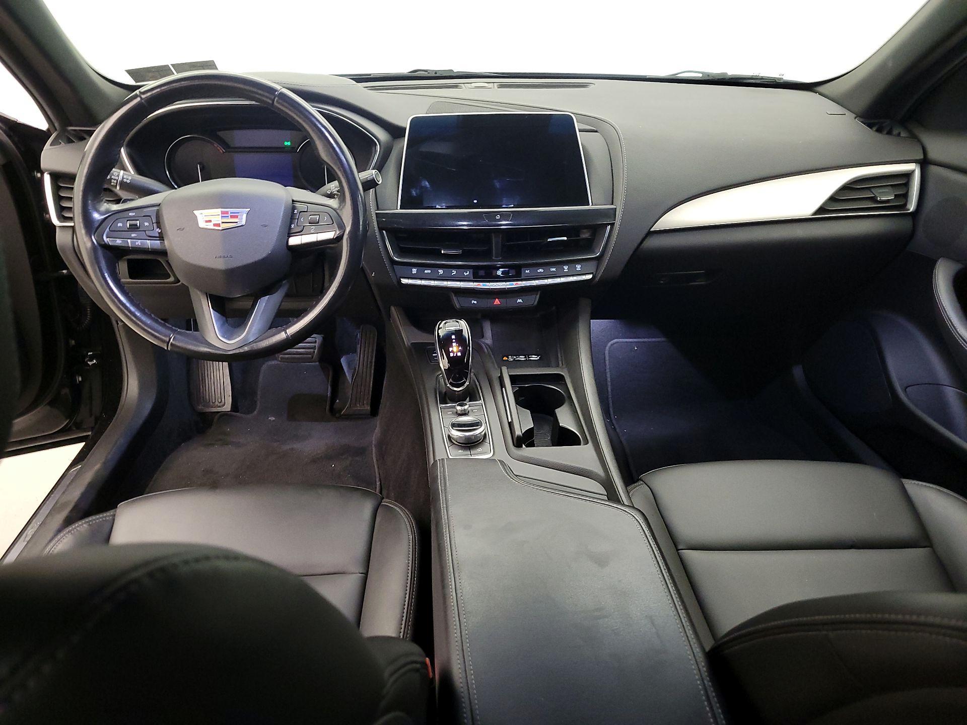 Thumbnail: 2022 Cadillac CT5 - 9