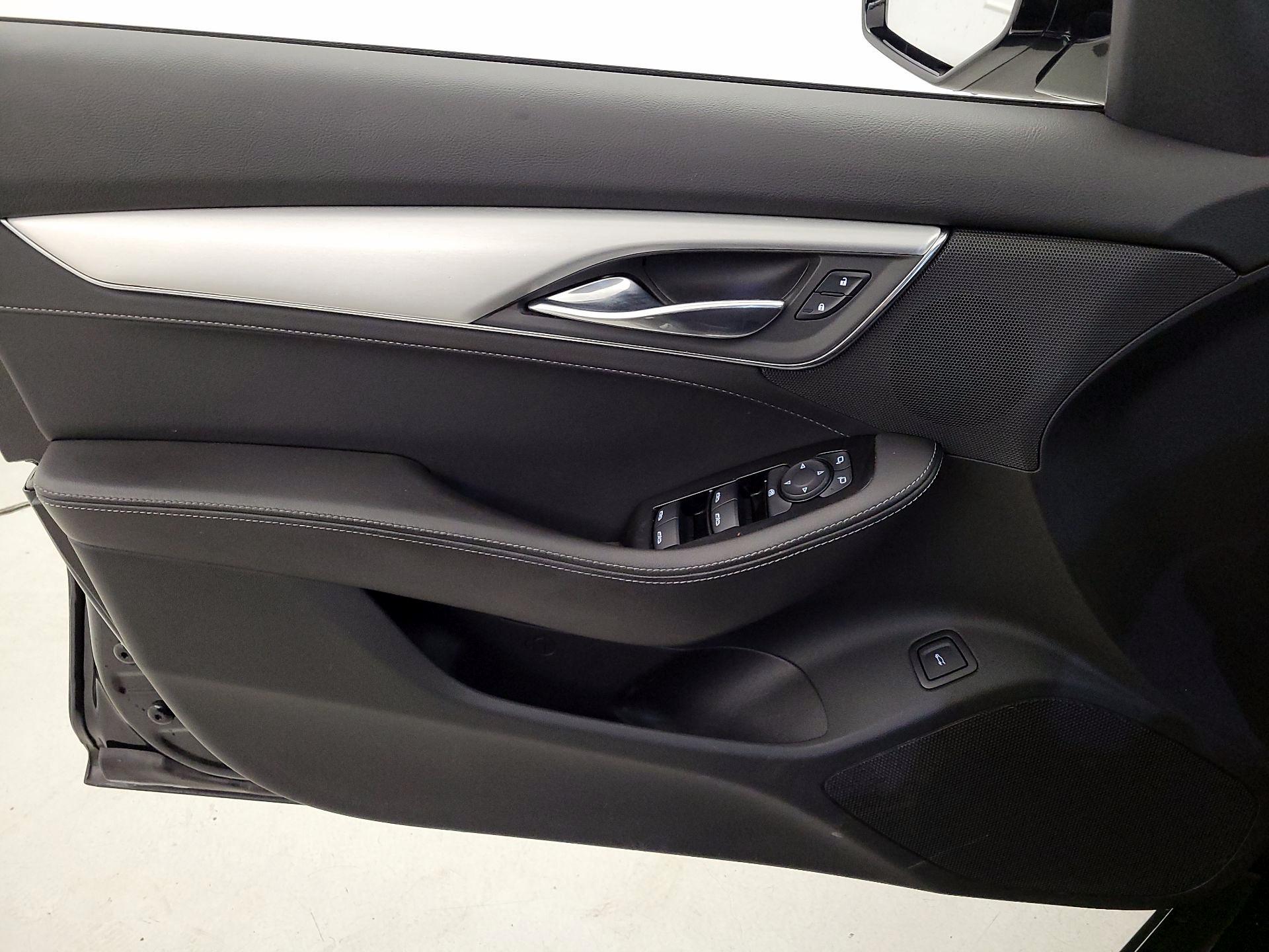 Thumbnail: 2022 Cadillac CT5 - 12