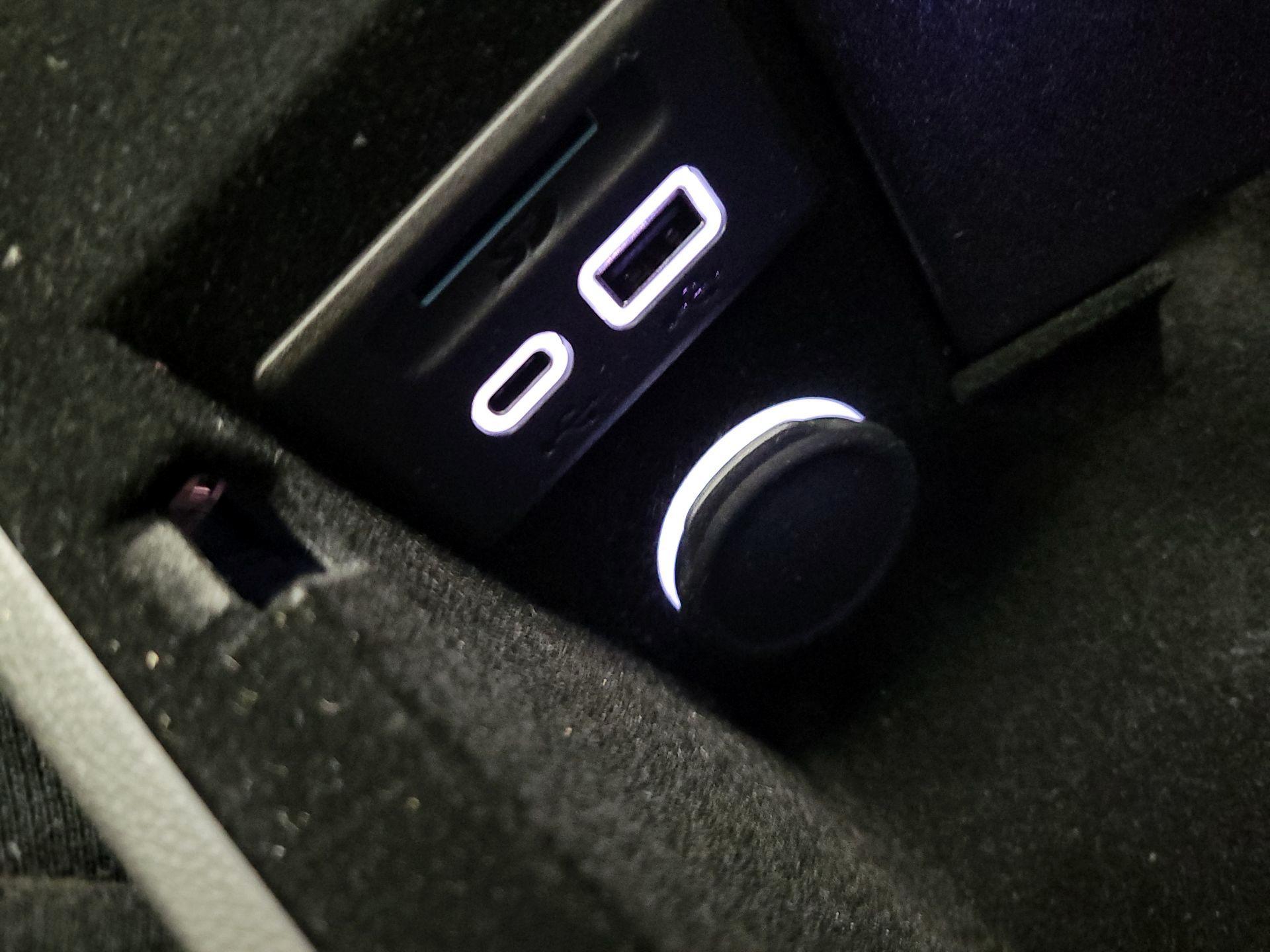 Thumbnail: 2022 Cadillac CT5 - 18