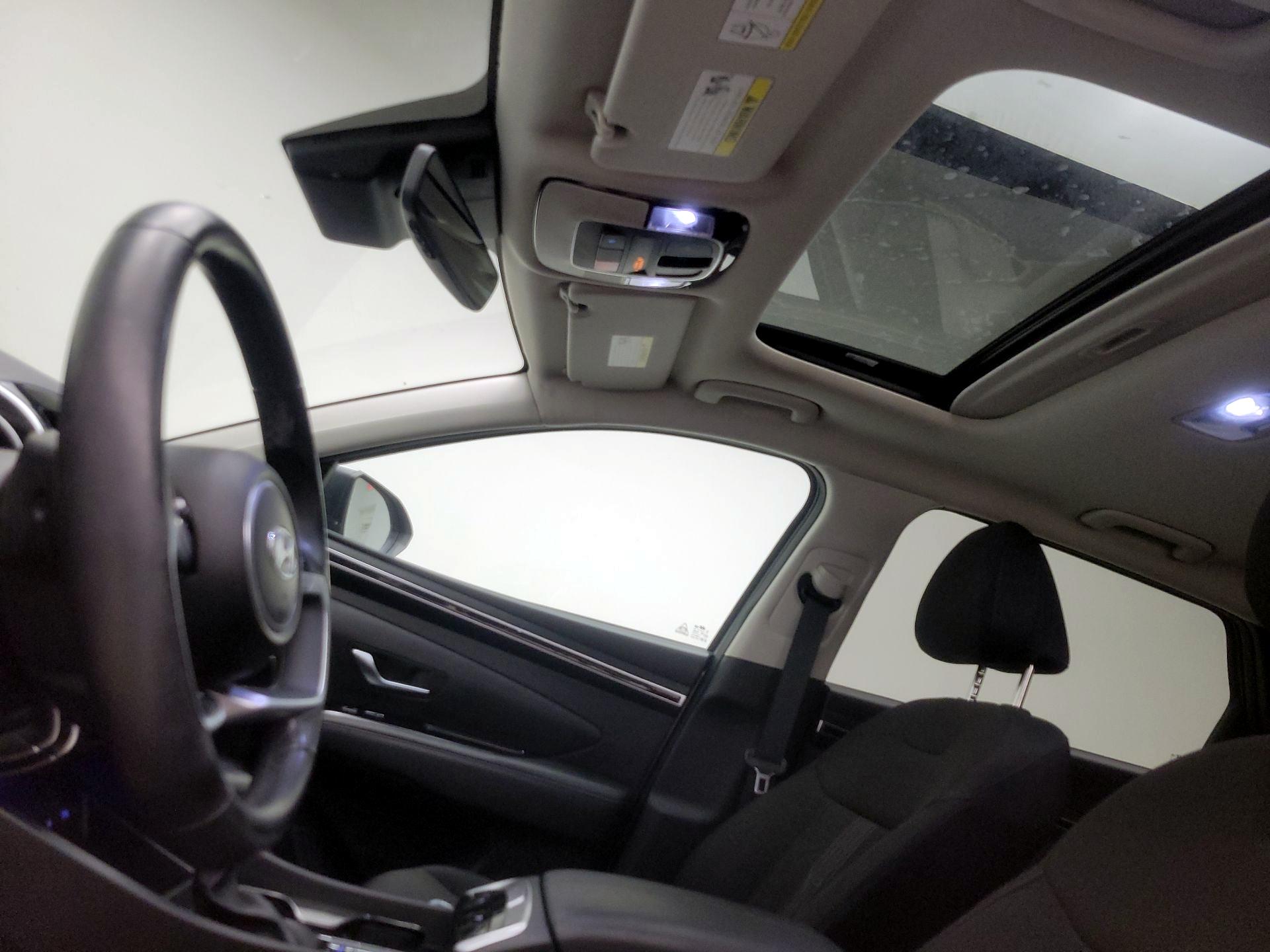 Thumbnail: 2022 Hyundai Tucson - 19