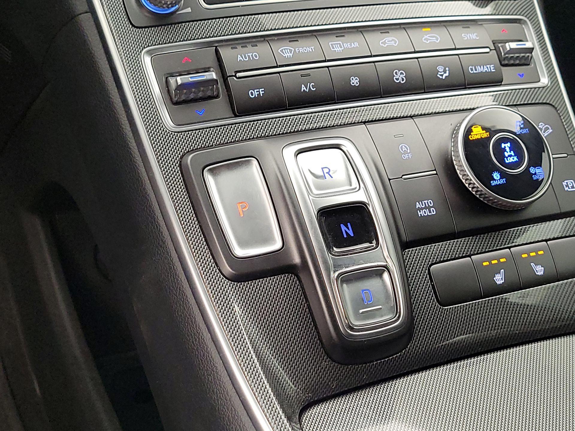 Thumbnail: 2023 Hyundai Santa Fe - 18