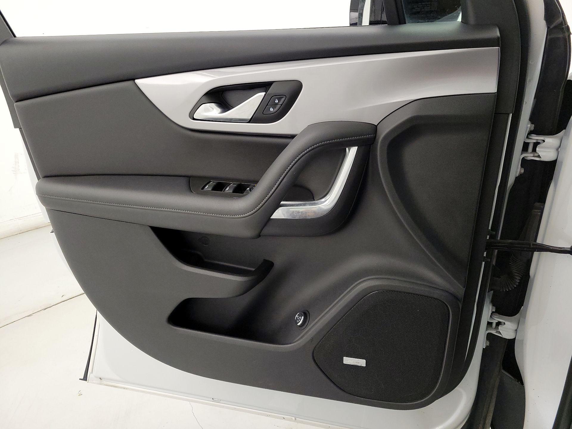 Thumbnail: 2022 Chevrolet Blazer - 12