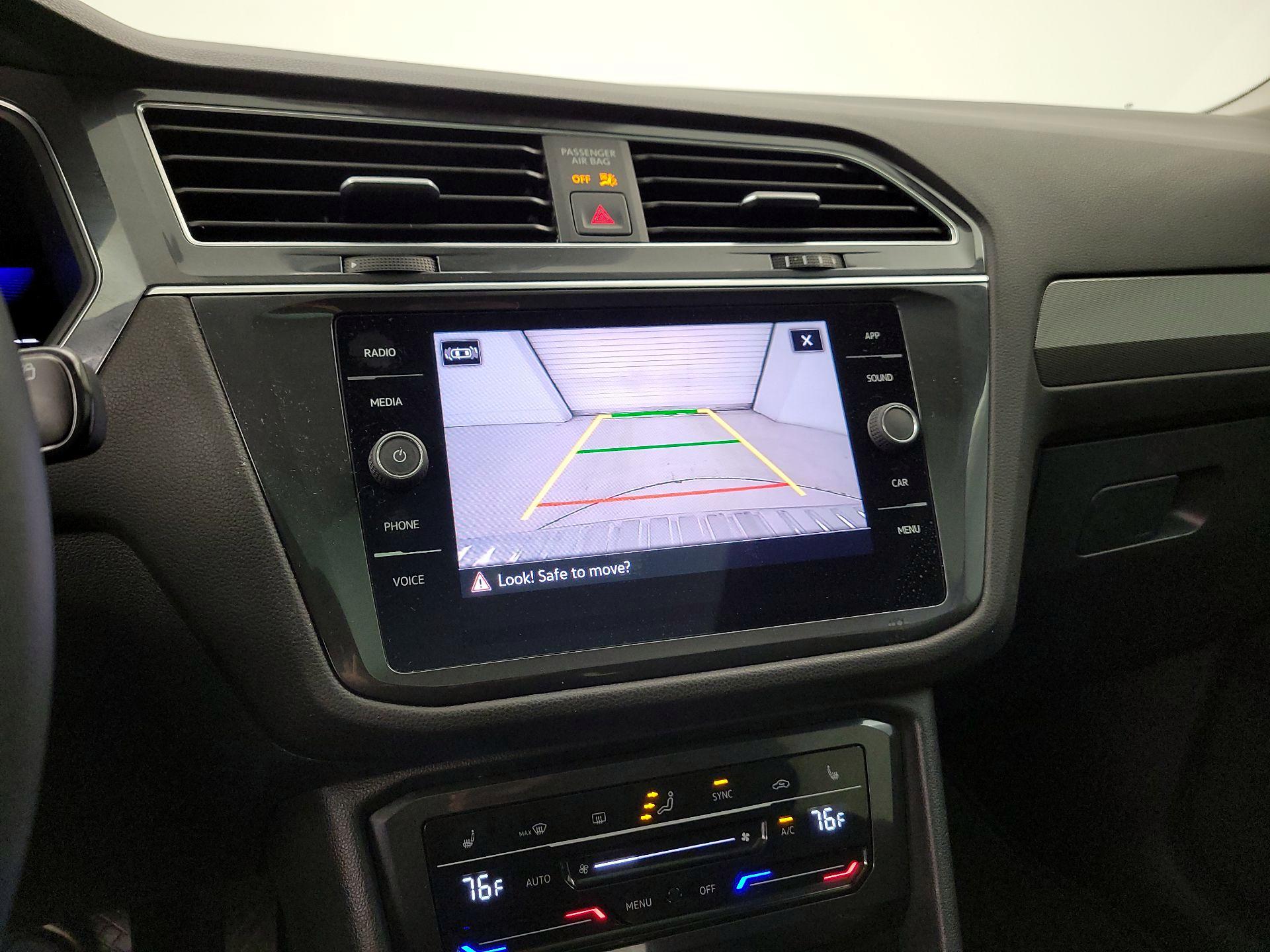 Thumbnail: 2023 Volkswagen Tiguan - 14